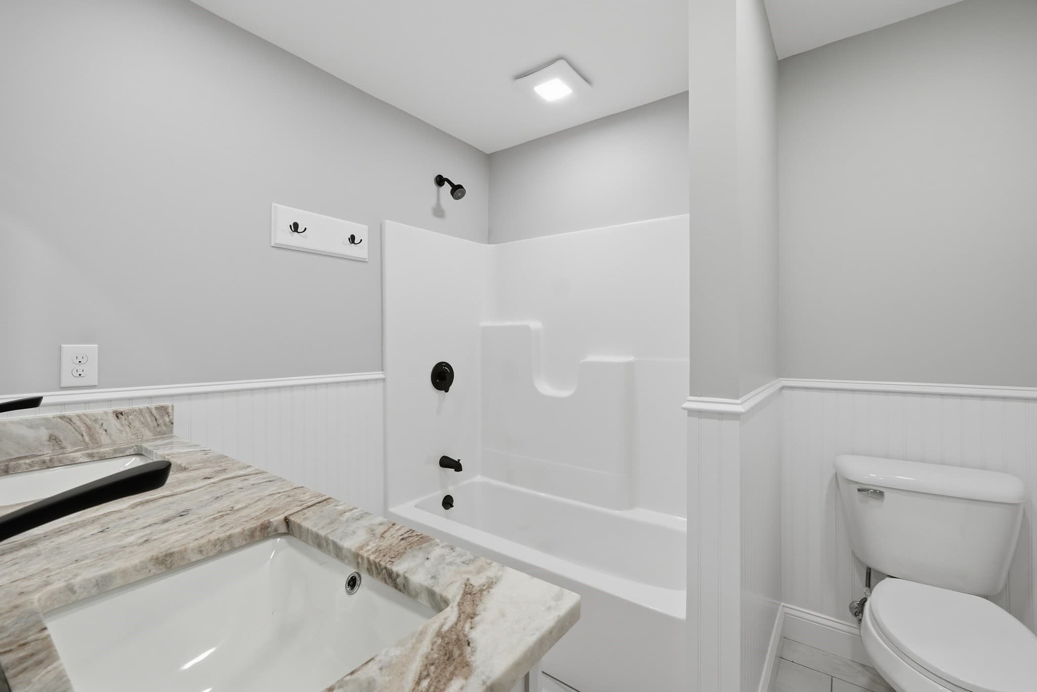 Condex at 16 King St. # 1, Fitchburg MA 01420, Fitchburg, photo 17 of 32