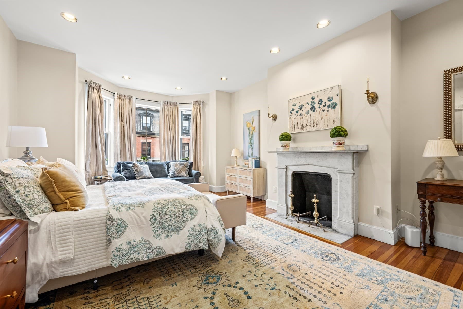 Single Family Residence at 18 Hereford St, Boston MA 02115, Boston, photo 16 of 37