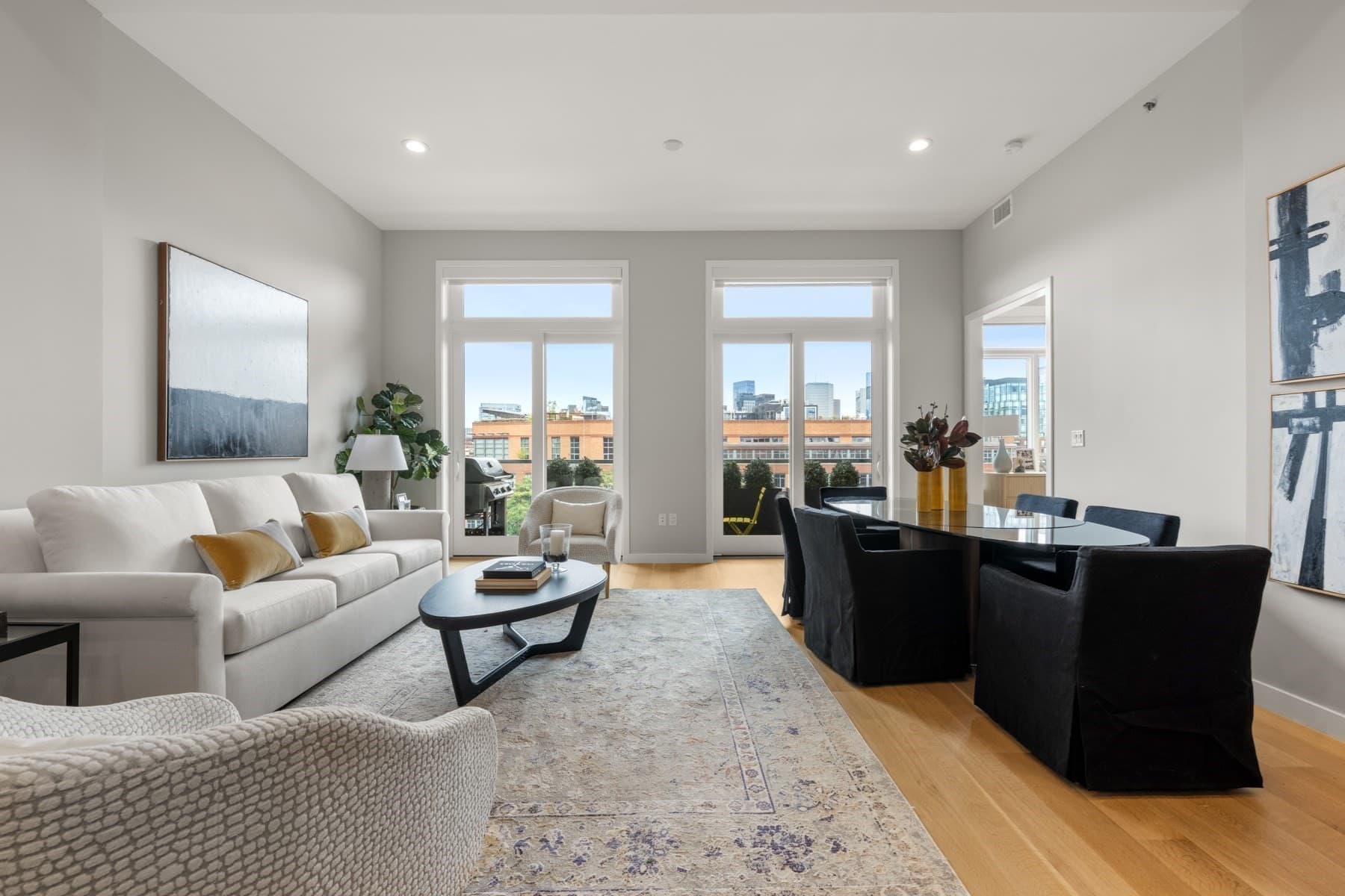 Condominium at 481 Harrison Ave # 5B, Boston MA 02118, Boston, photo 2 of 30