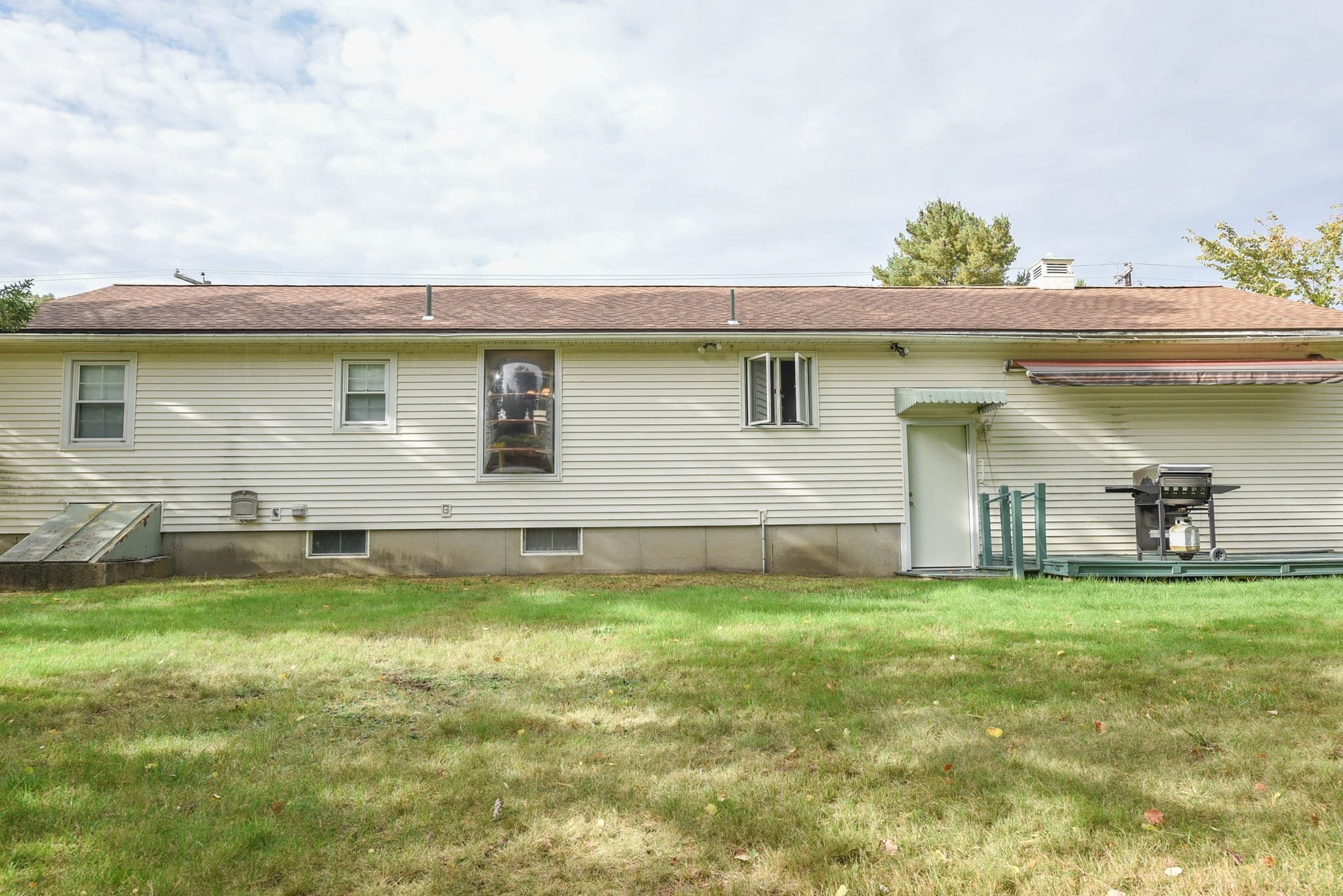 Single Family Residence at 39 East Capitol Street, Methuen MA 01844, Methuen, photo 16 of 22