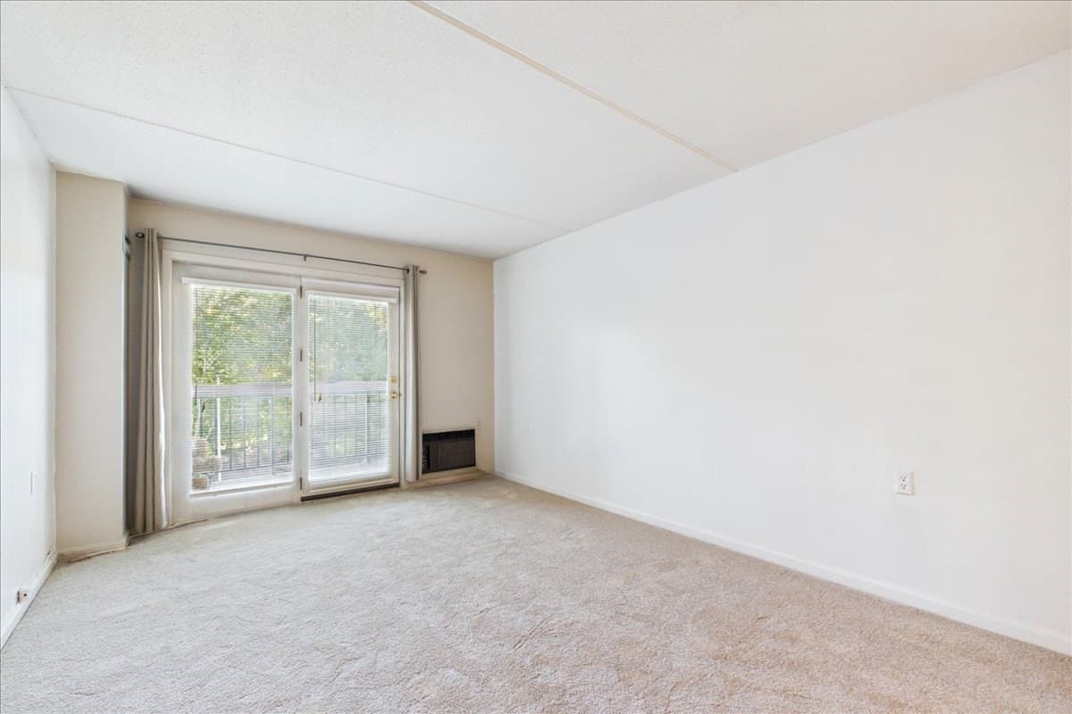 Condominium at 4975 Washington St # 310, Boston MA 02132, Boston, photo 15 of 30