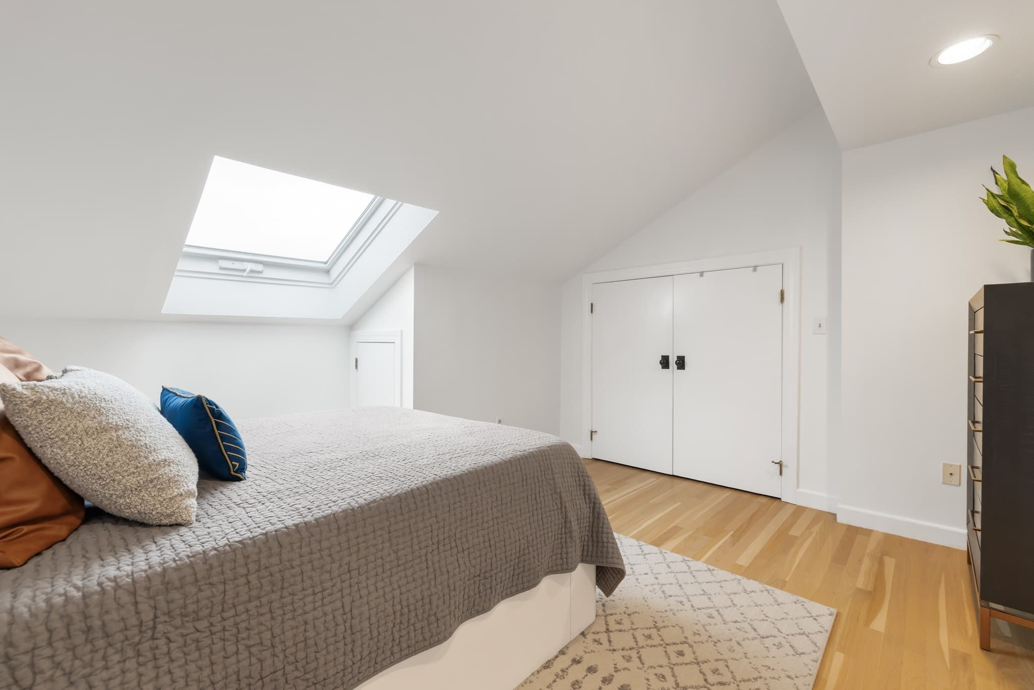 Condominium at 130 Appleton St # 5B, Boston MA 02116, Boston, photo 15 of 25