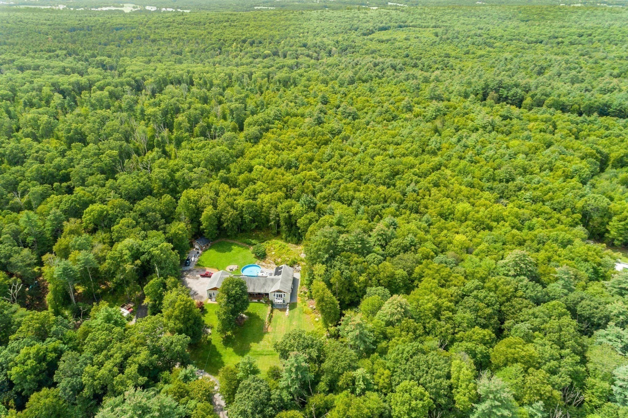 Single Family Residence at 332 Ravenelle Road, Thompson CT 06255, photo 37 of 42