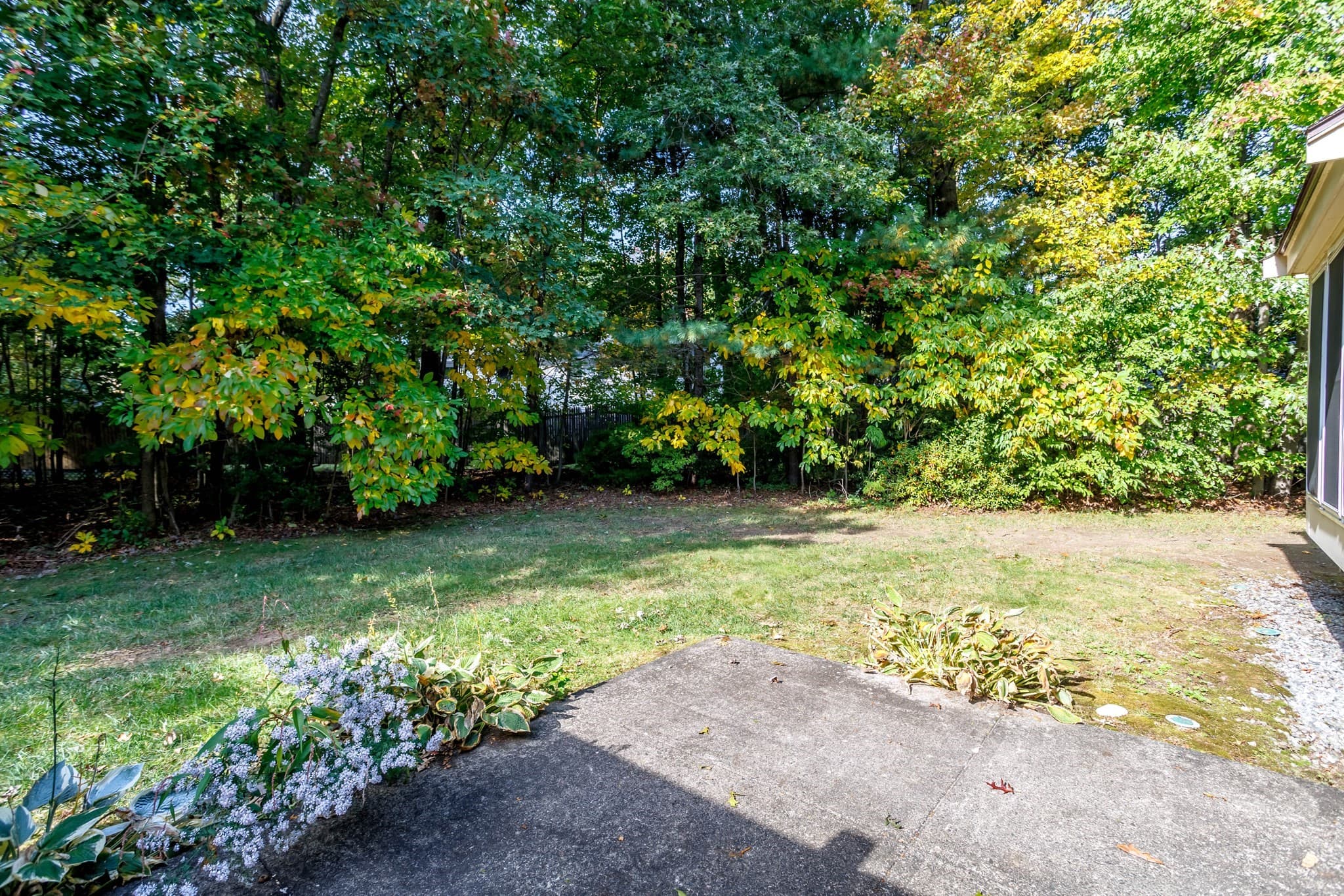 Condominium at 303 Ridgefield Circle # 303D, Clinton MA 01510, Clinton, photo 31 of 37