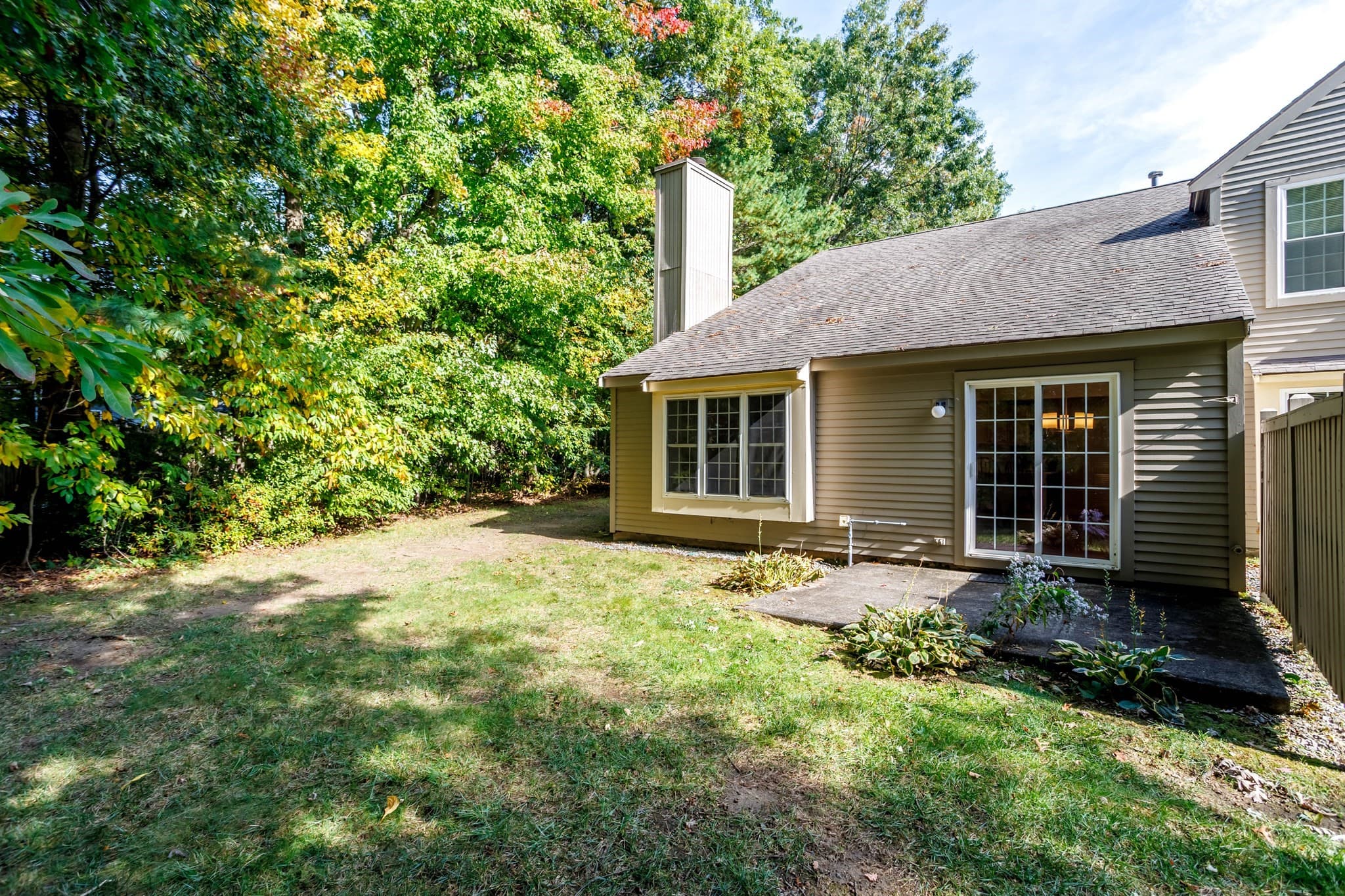 Condominium at 303 Ridgefield Circle # 303D, Clinton MA 01510, Clinton, photo 29 of 37