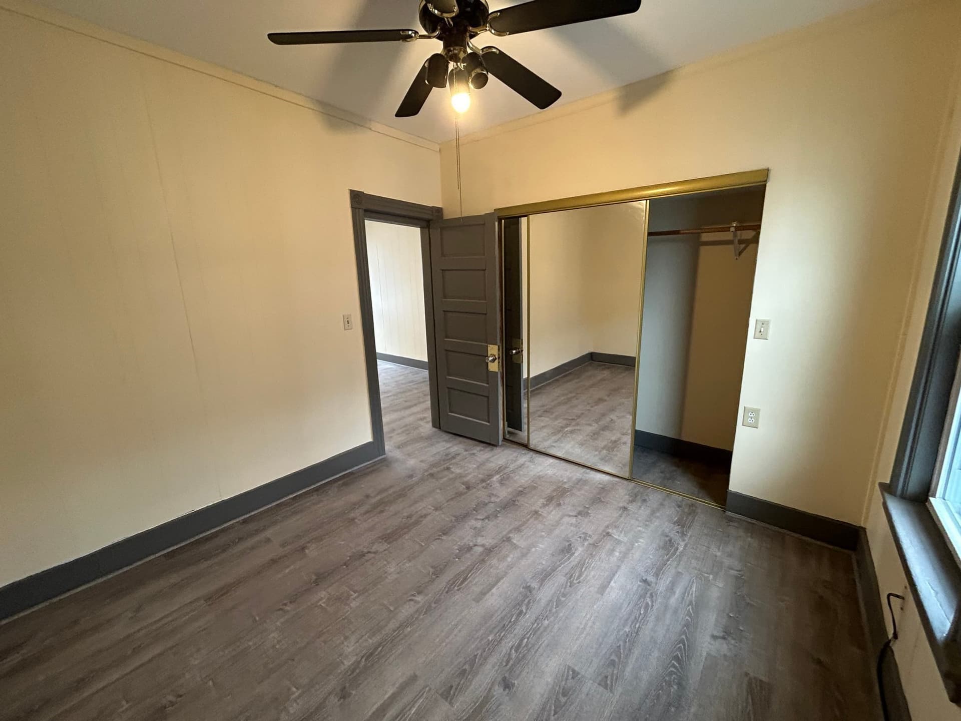 Apartment at 20 Hudson # 3, Worcester MA 01609, photo 6 of 8