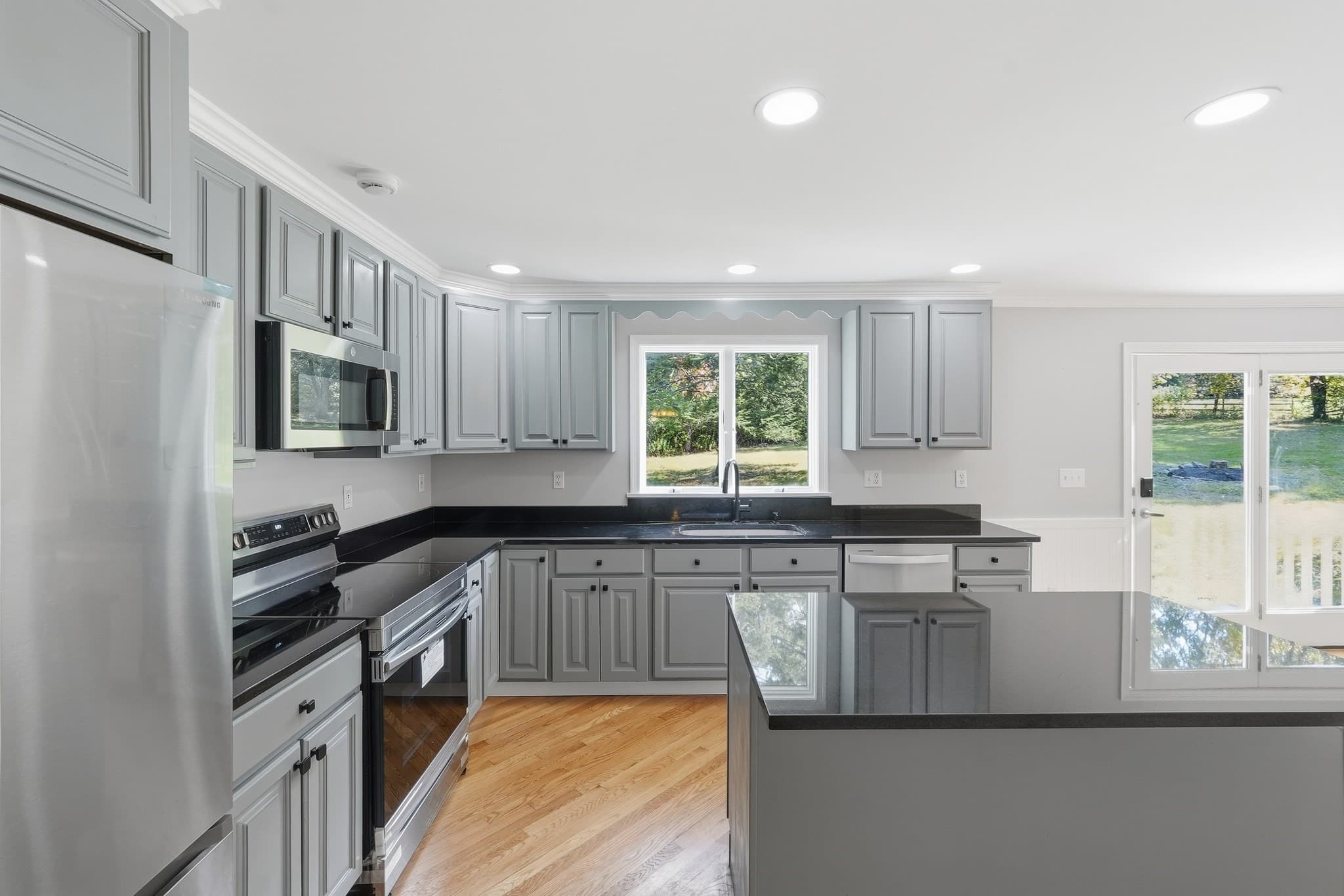 Single Family Residence at 89 Brush Hill Rd, Sherborn MA 01770, Sherborn, photo 4 of 42