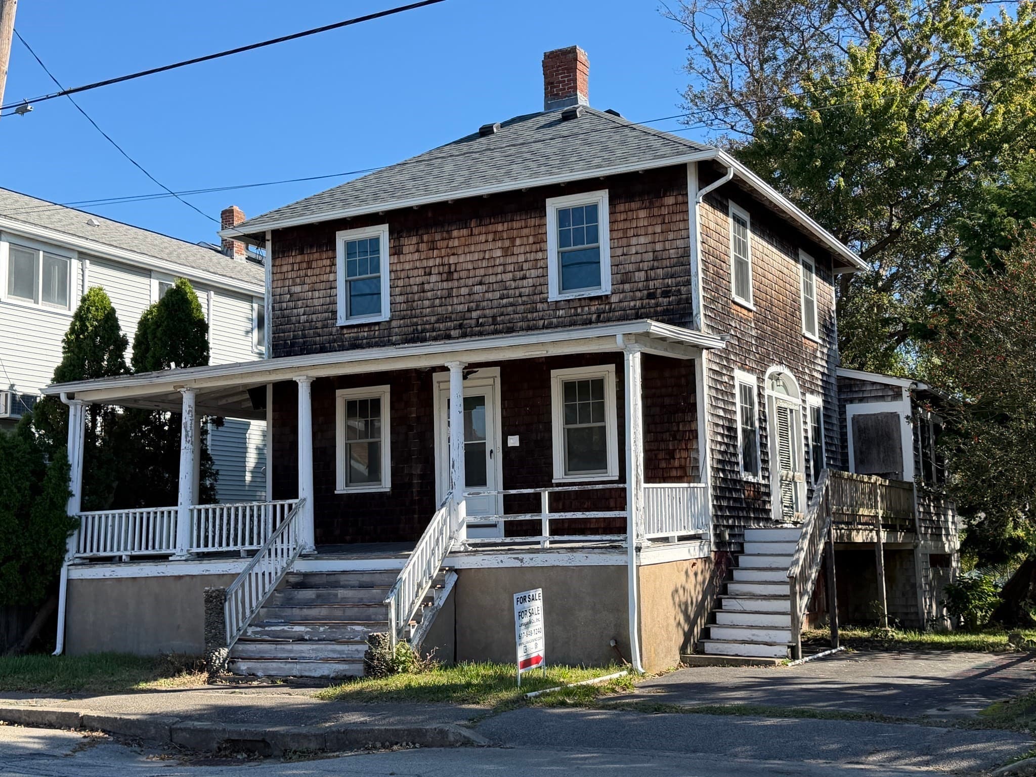 44 Central Ave, Hull MA 02045