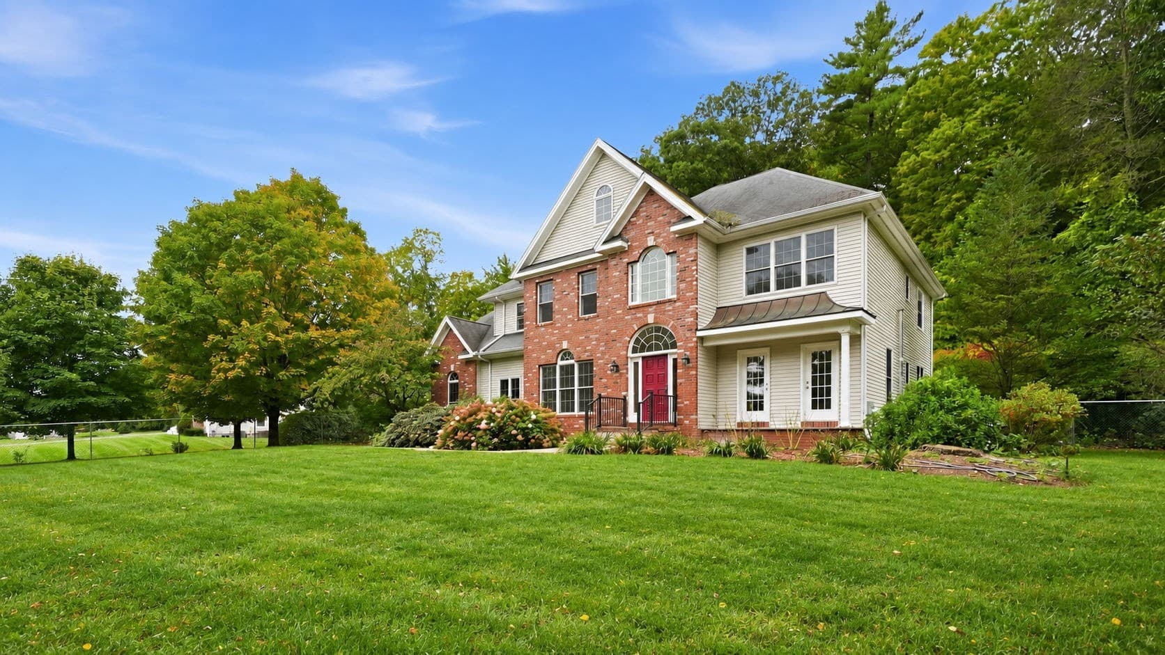 Single Family Residence at 51 Linseed Rd, Northampton MA 01088, Northampton, photo 2 of 42