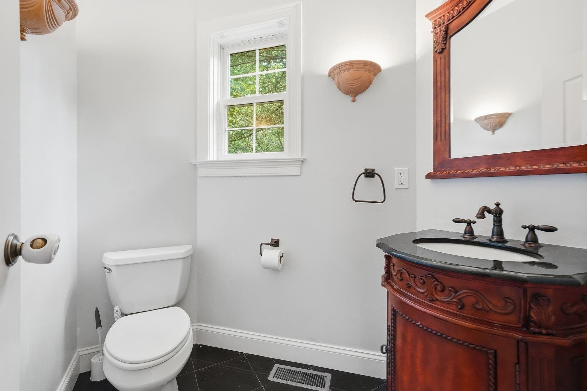 Single Family Residence at 51 Linseed Rd, Northampton MA 01088, Northampton, photo 15 of 42