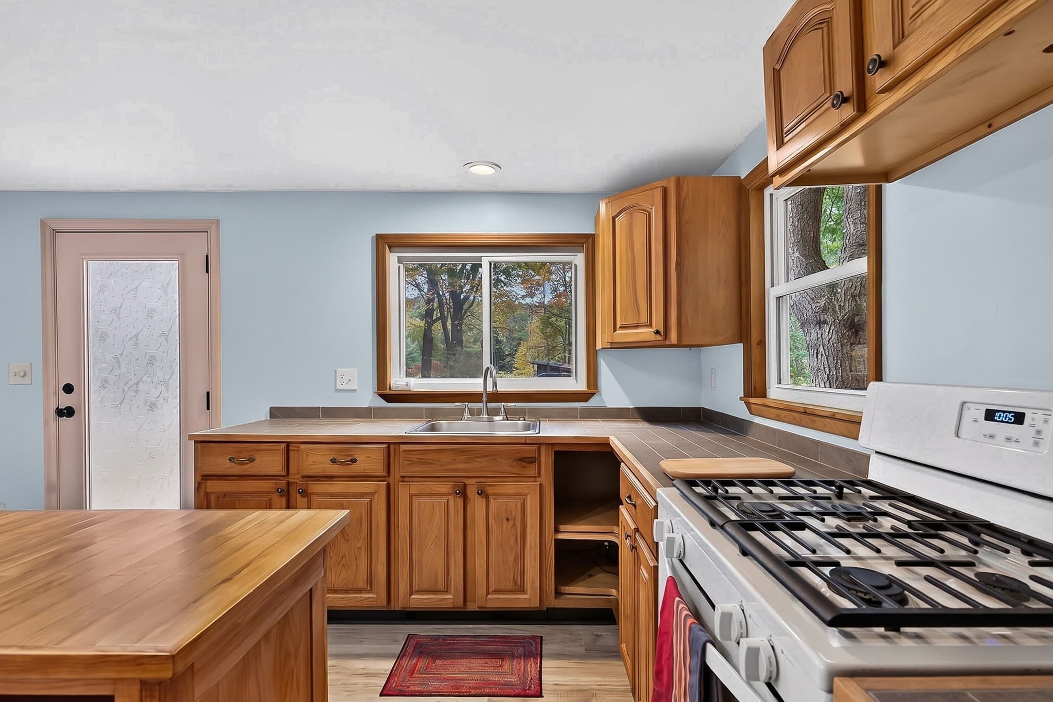 Single Family Residence at 377 Tully Rd, Orange MA 01364, Orange, photo 4 of 38