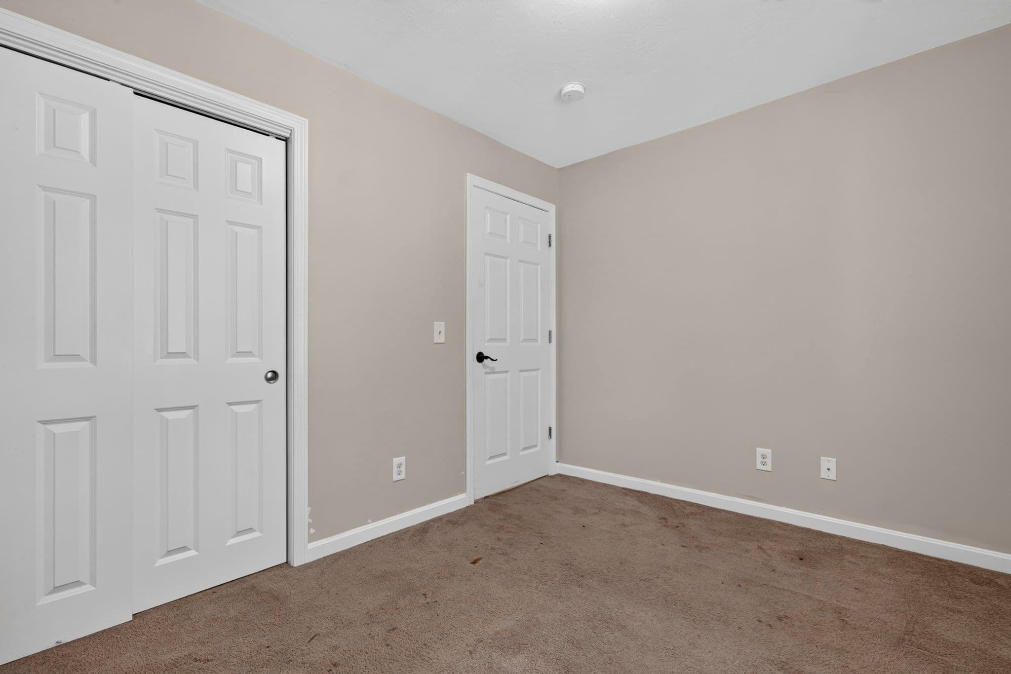 Single Family Residence at 103 Commonwealth Ave, Worcester MA 01604, Worcester, photo 23 of 30