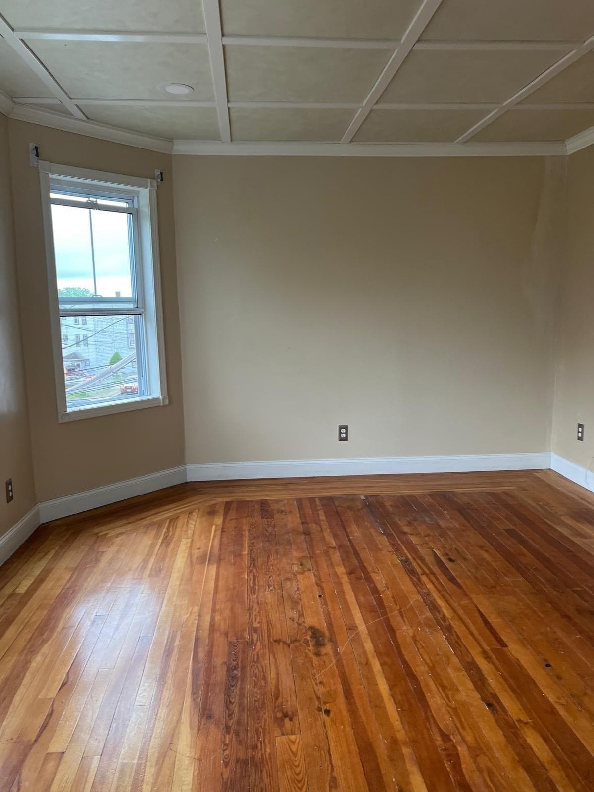 3 Family at 475 Tecumseh St, Fall River MA 02721, Fall River, photo 12 of 28