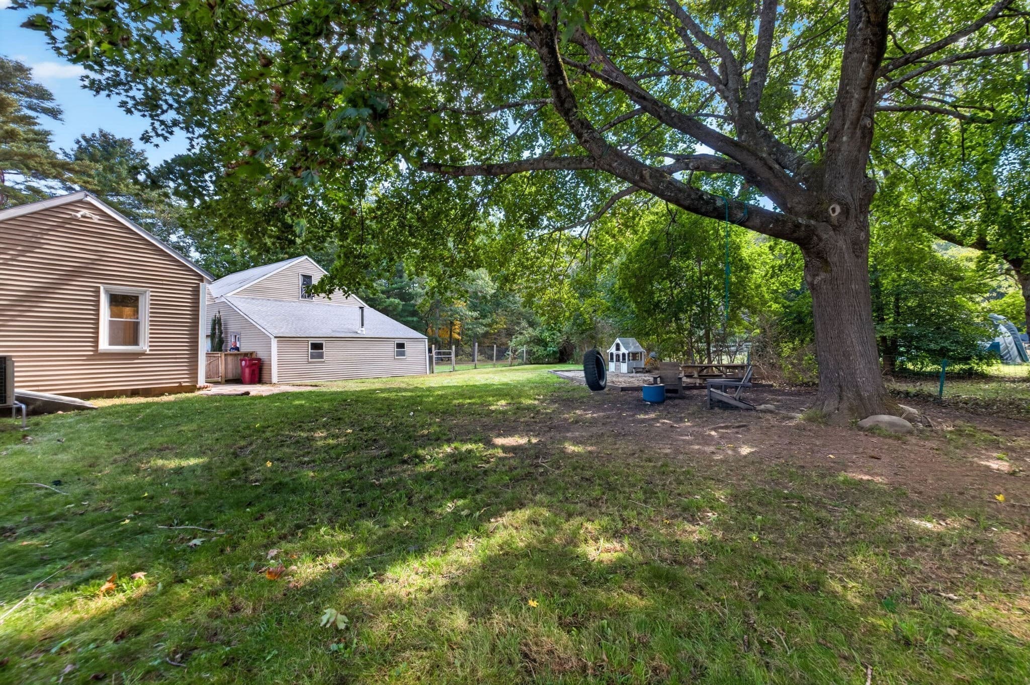 Single Family Residence at 87 River St, Middleboro MA 02346, Middleboro, photo 10 of 42