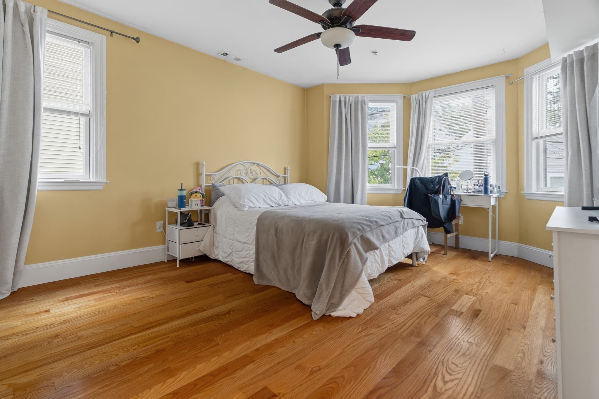 3 Family - 3 Units Up/Down at 164 Boylston Street, Boston MA 02130, Boston, photo 31 of 41