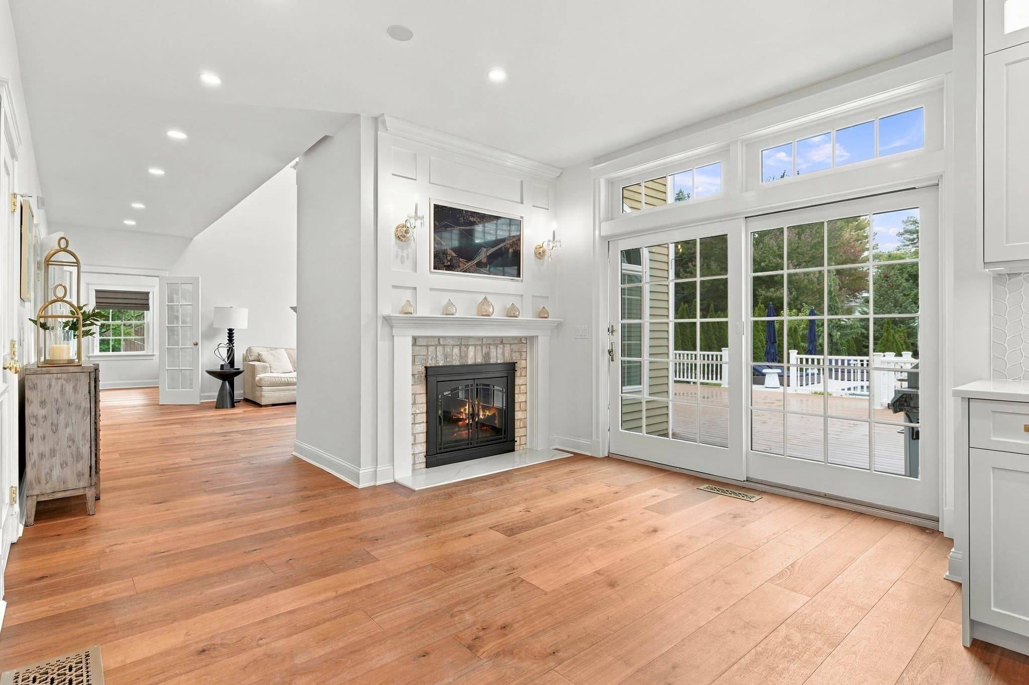 Single Family Residence at 2 Hampton Court, Lynnfield MA 01940, Lynnfield, photo 4 of 26