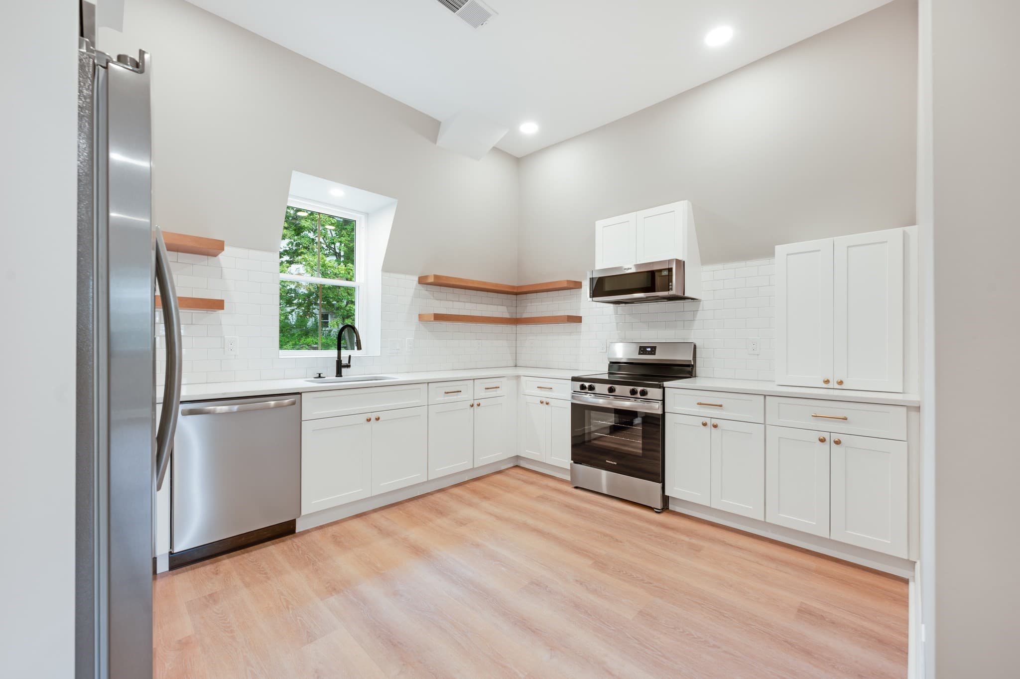 3 Family at 271 Washington Ave, Chelsea MA 02150, Chelsea, photo 26 of 27
