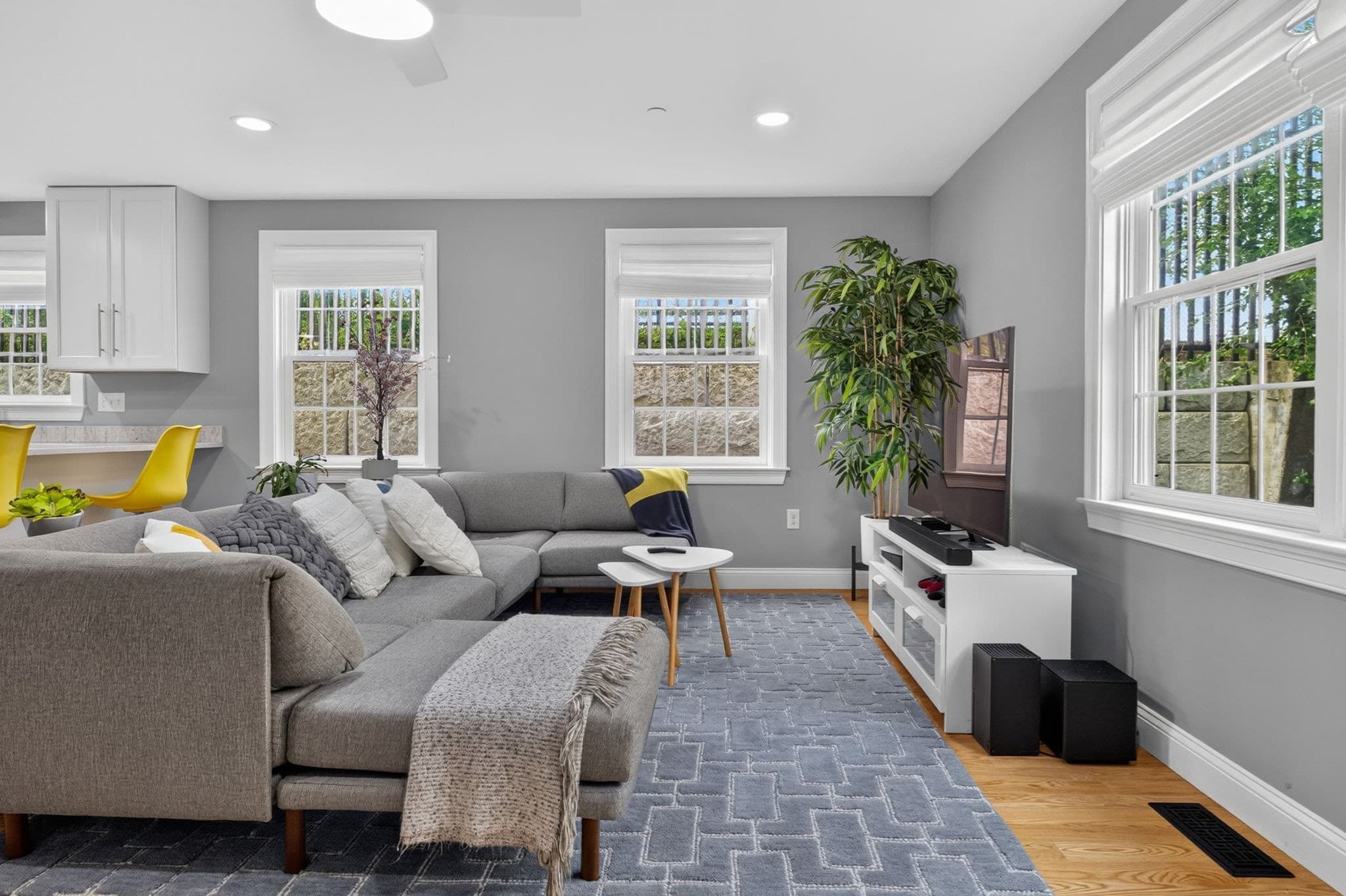 Condominium at 10 Allen Ct # 1, Somerville MA 02143, Somerville, photo 2 of 23