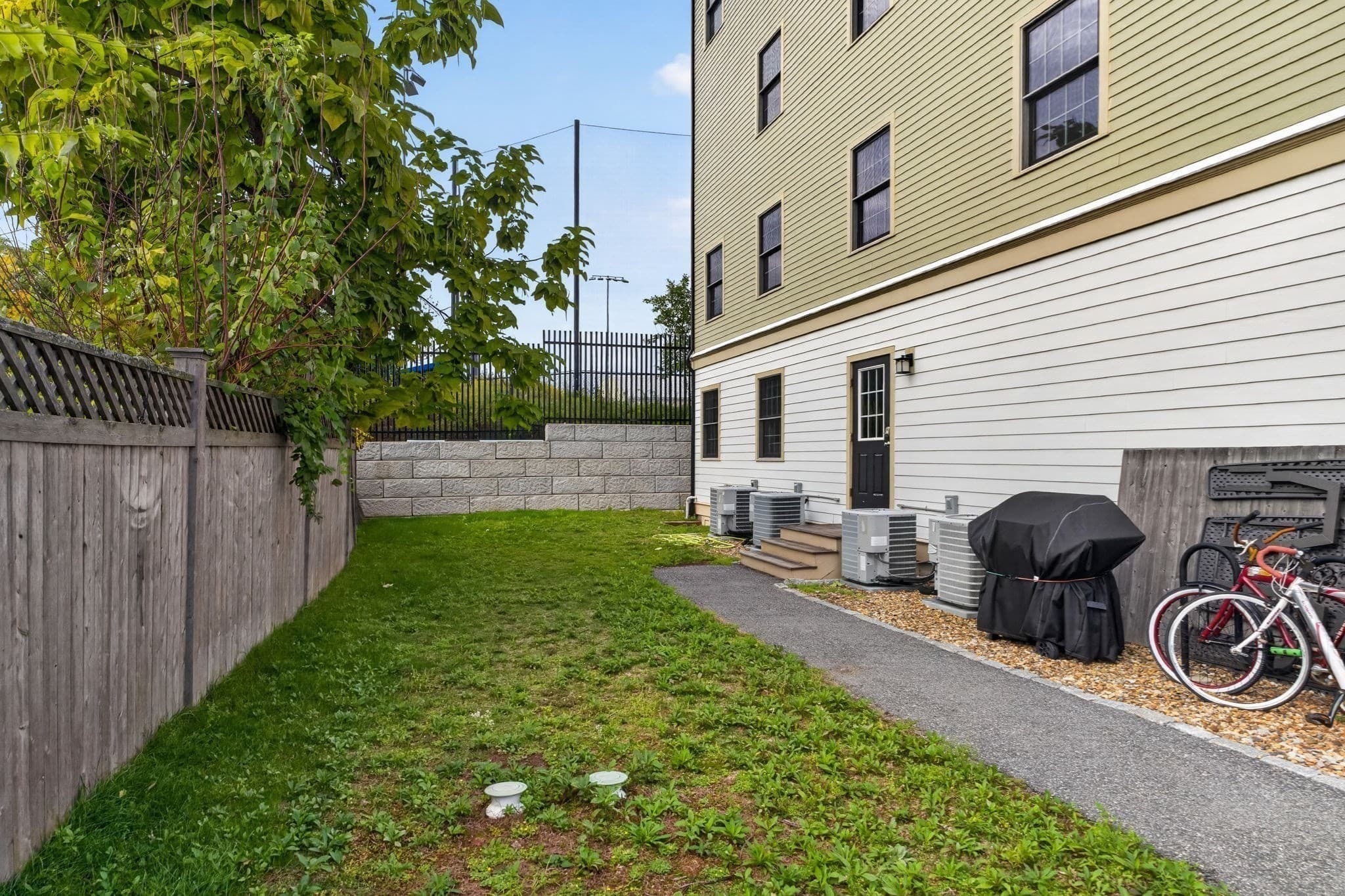 Condominium at 10 Allen Ct # 1, Somerville MA 02143, Somerville, photo 18 of 23