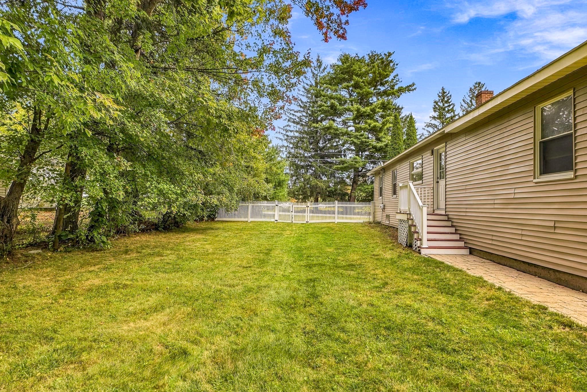 Single Family Residence at 24 Washington Street, Mendon MA 01756, Mendon, photo 24 of 29