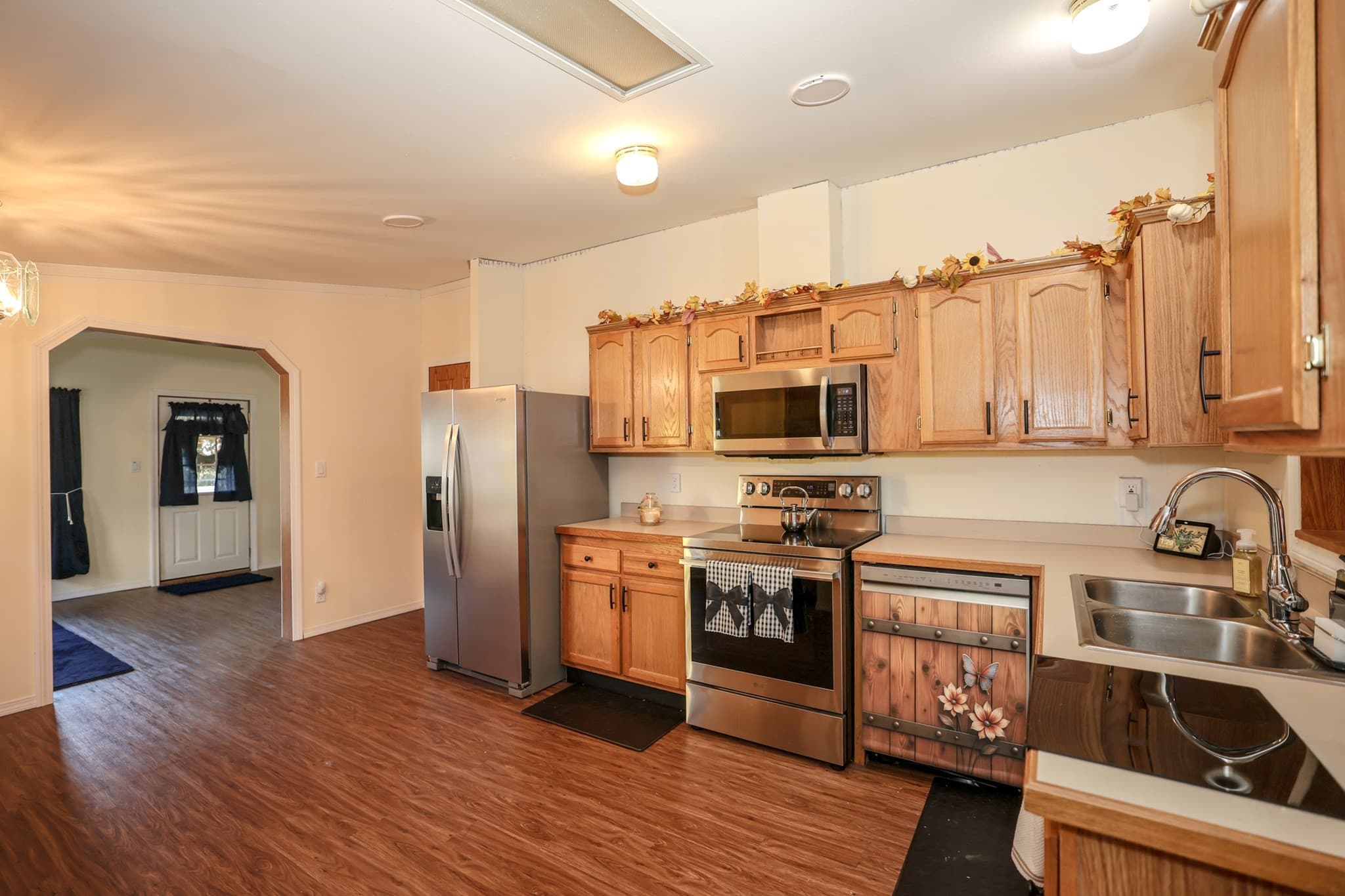Mobile Home at 31 Magnolia Ln, Belmont NH 03220, Belmont, photo 6 of 25