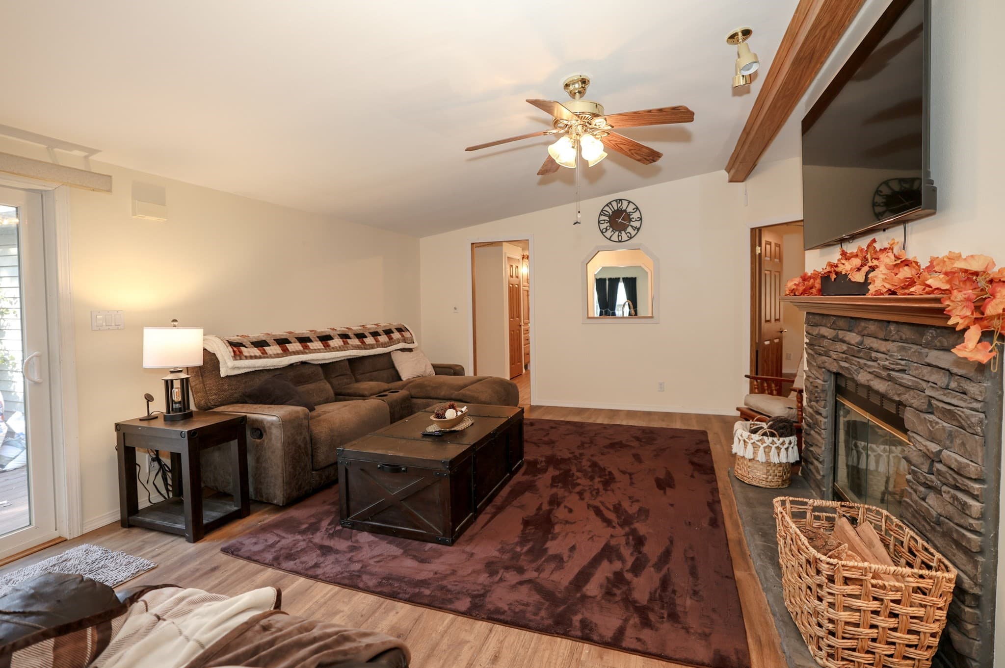 Mobile Home at 31 Magnolia Ln, Belmont NH 03220, Belmont, photo 9 of 25