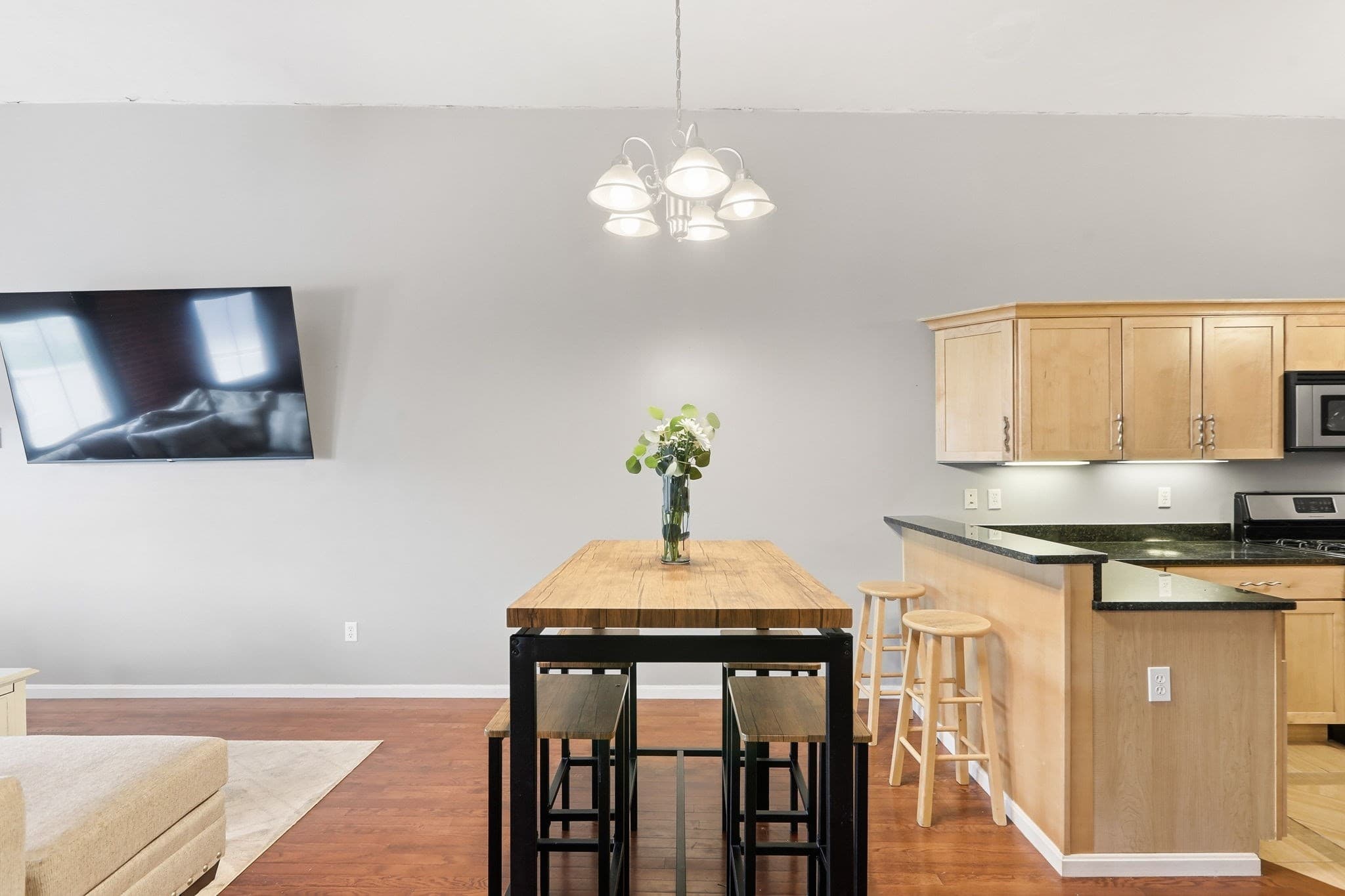 Condominium at 82-88 Winter St # 2B, Worcester MA 01604, Worcester, photo 19 of 36