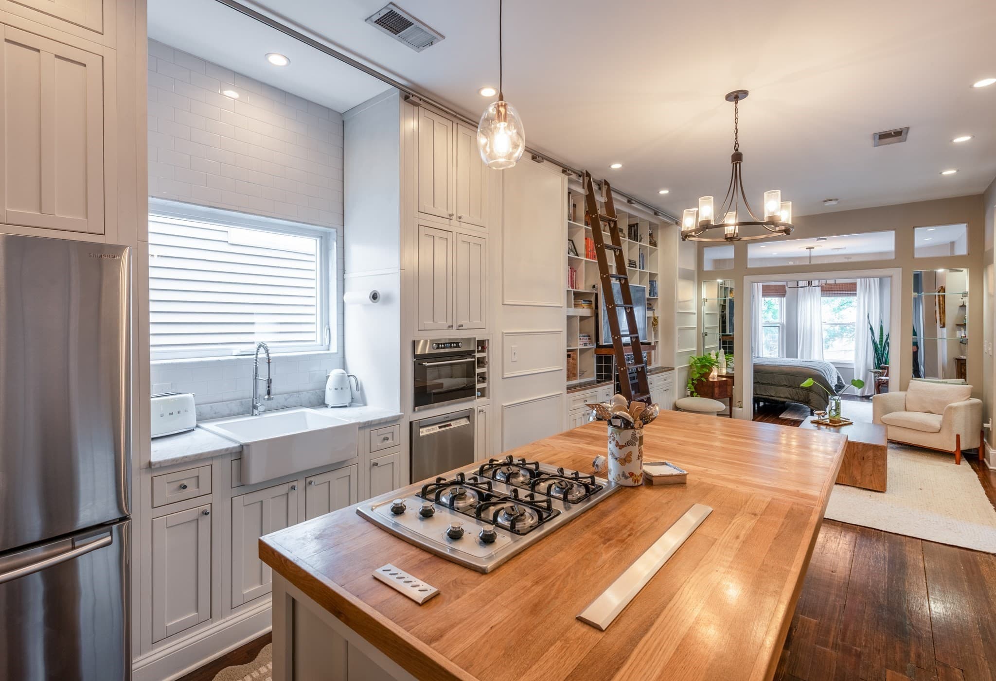 Condominium at 252 Webster St # 1, Boston MA 02128, Boston, photo 2 of 37