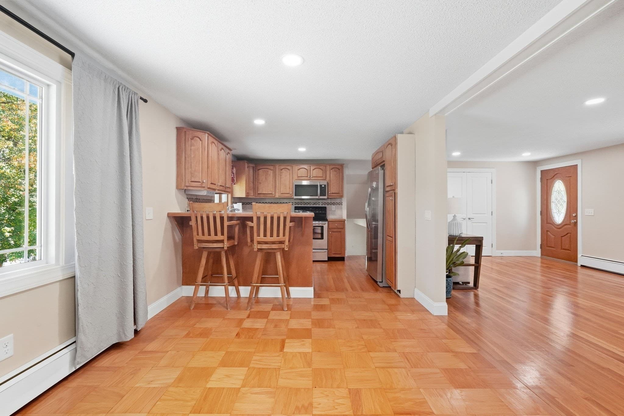 Single Family Residence at 71 Woodside Rd, Ludlow MA 01056, Ludlow, photo 13 of 39