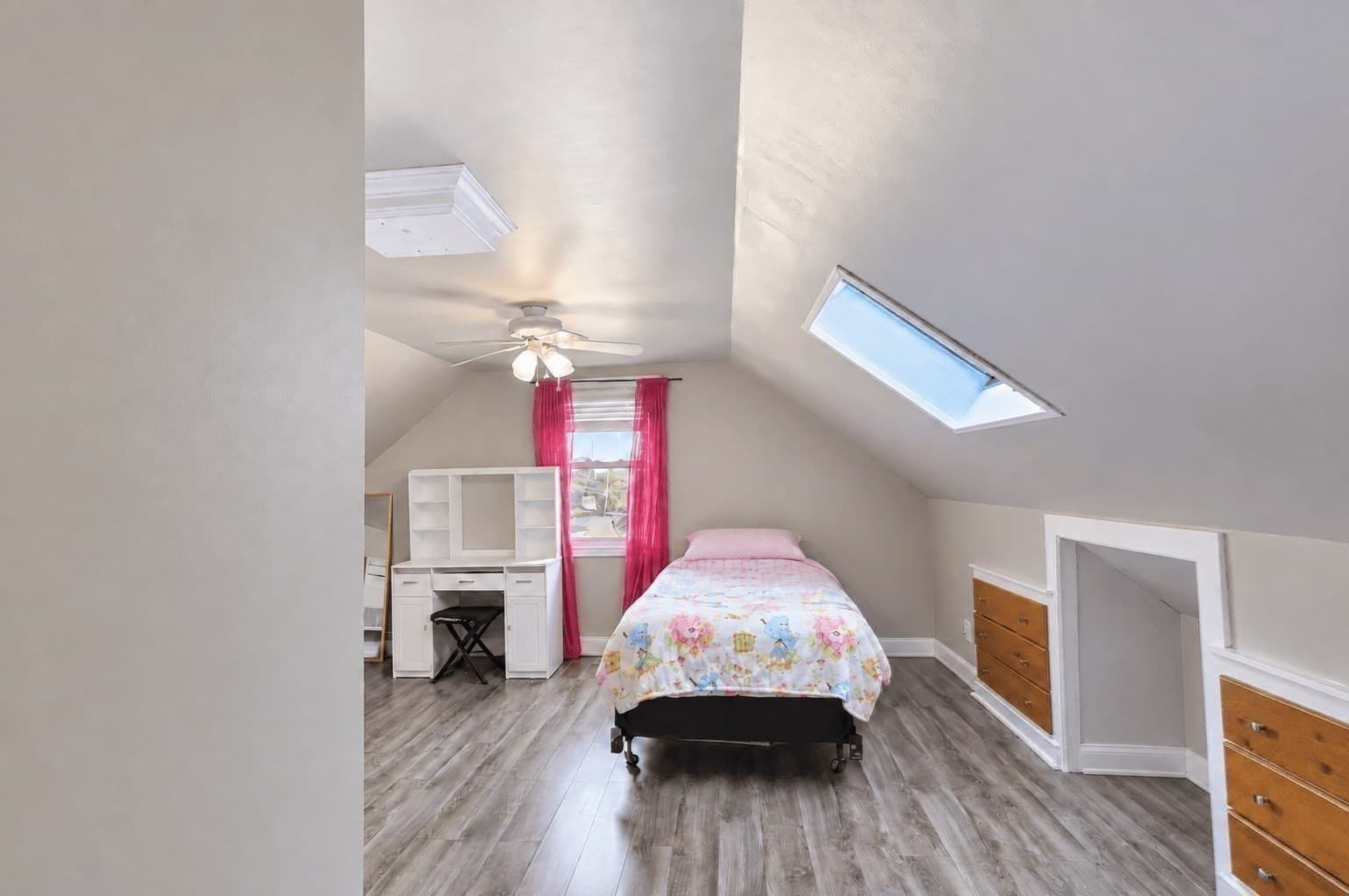 Single Family Residence at 88 N Main St, Bellingham MA 02019, Bellingham, photo 14 of 28