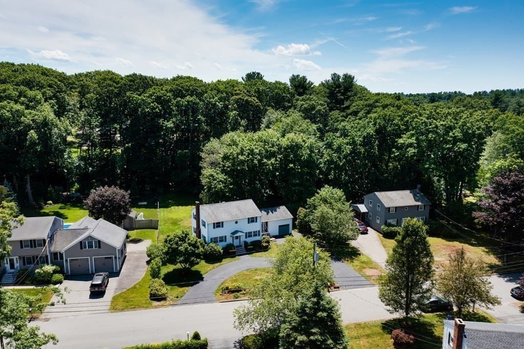 Single Family Residence at 16 Phillip Ave, Burlington MA 01803, Burlington, photo 2 of 32
