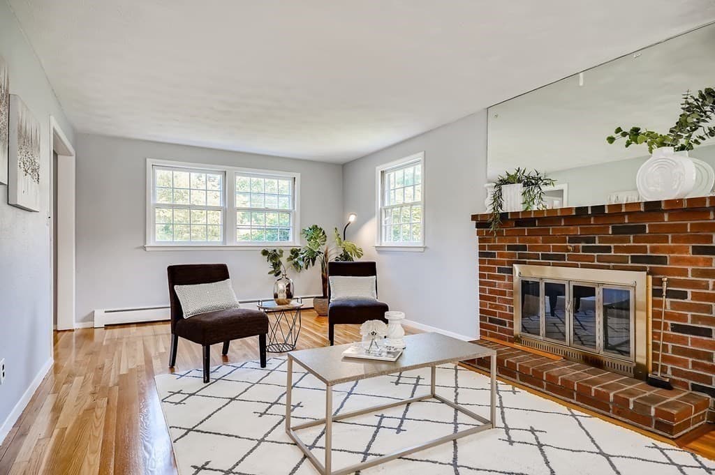 Single Family Residence at 16 Phillip Ave, Burlington MA 01803, Burlington, photo 16 of 32