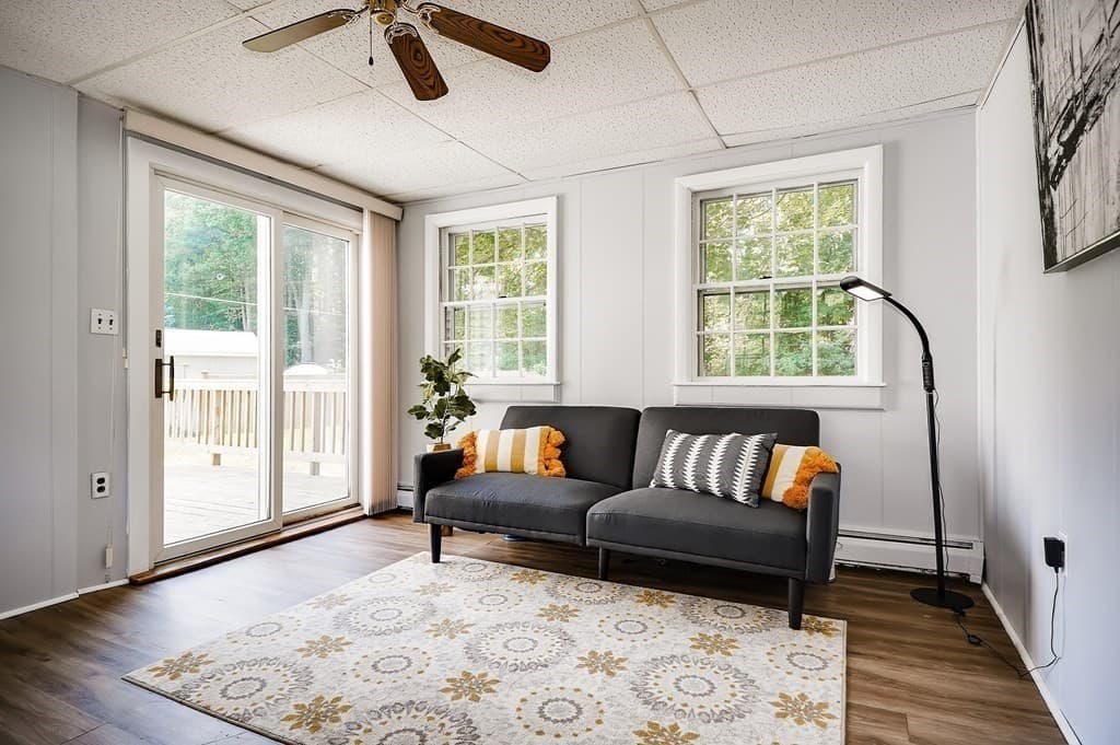 Single Family Residence at 16 Phillip Ave, Burlington MA 01803, Burlington, photo 20 of 32