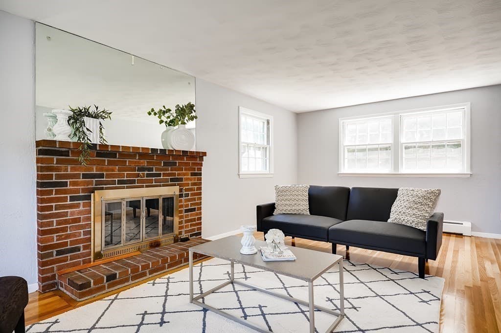 Single Family Residence at 16 Phillip Ave, Burlington MA 01803, Burlington, photo 18 of 32
