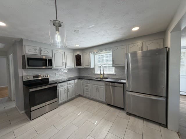Single Family Residence at 16 Phillip Ave, Burlington MA 01803, Burlington, photo 11 of 32