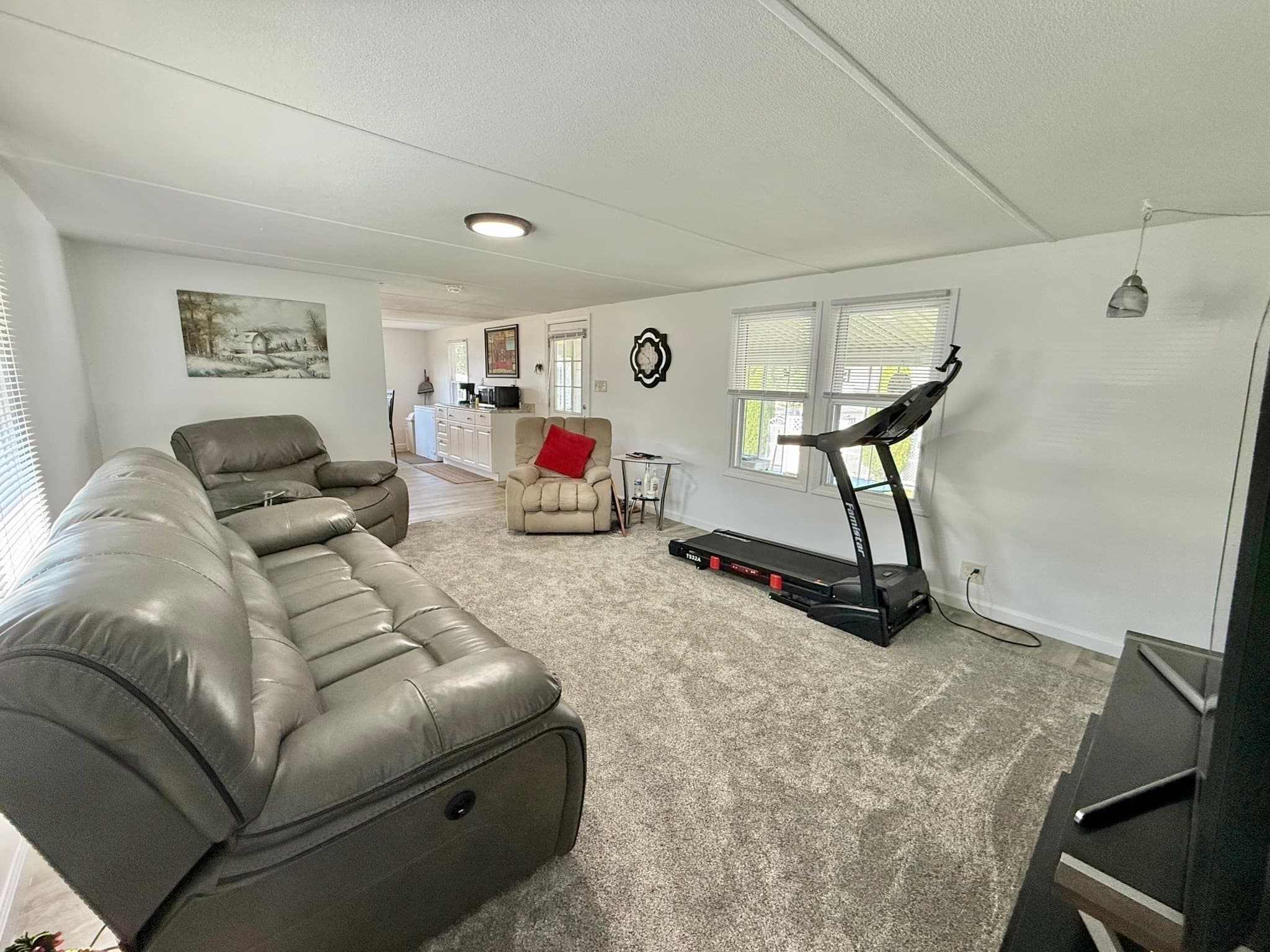 Mobile Home at 281 Chauncey Walker St # 170, Belchertown MA 01007, Belchertown, photo 16 of 30