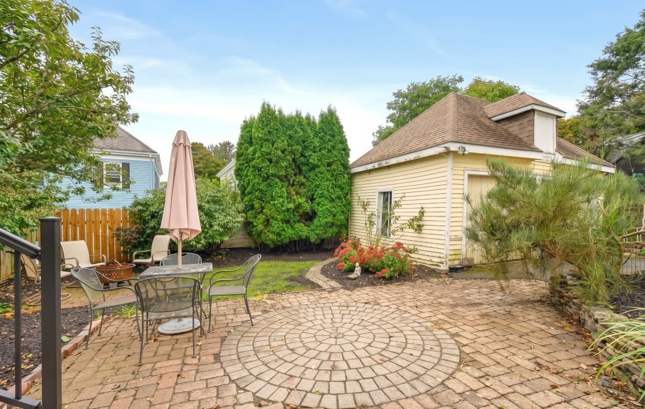 Single Family Residence at 7 Bisson St, Beverly MA 01915, Beverly, photo 36 of 42