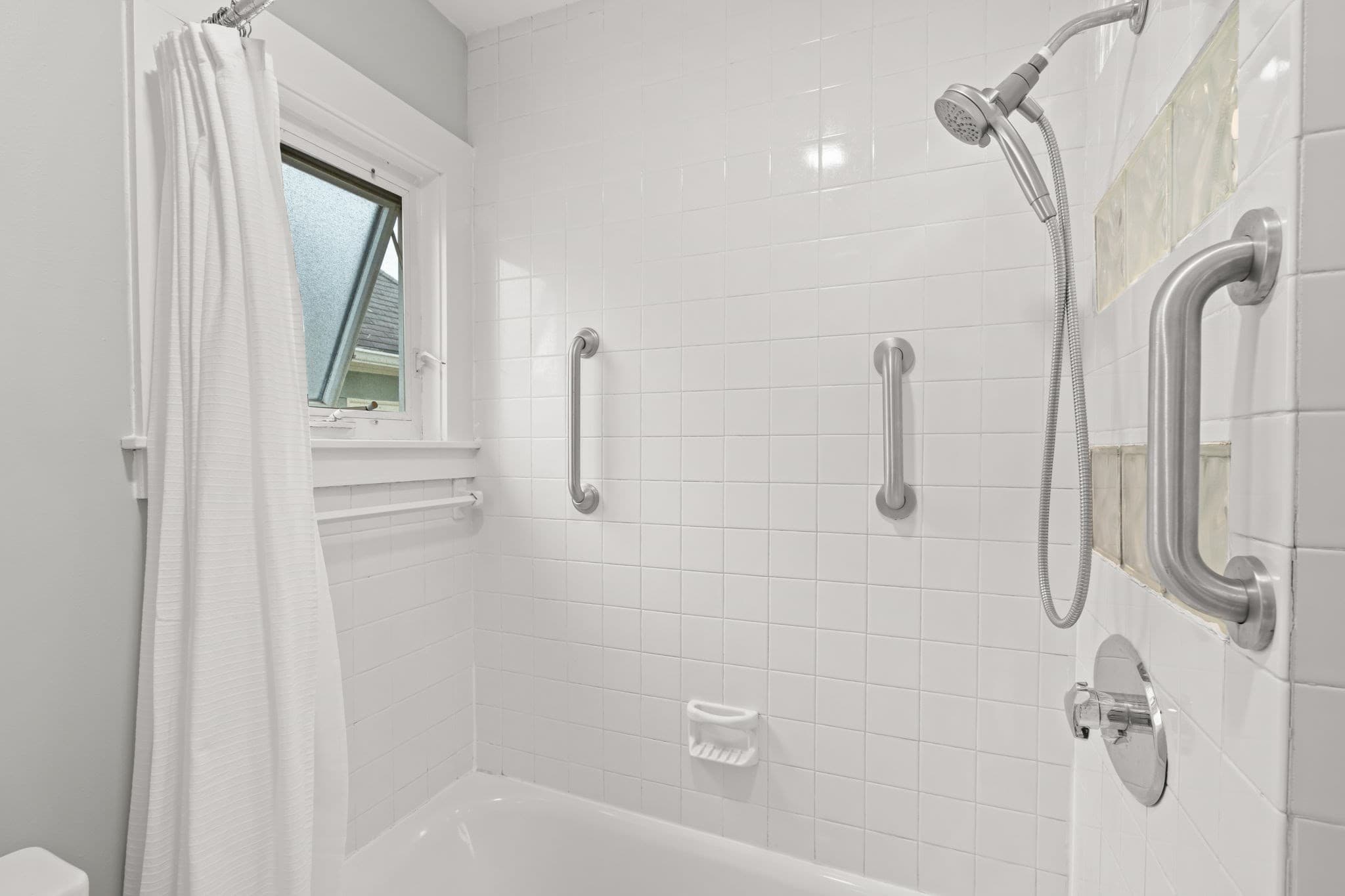 Single Family Residence at 7 Bisson St, Beverly MA 01915, Beverly, photo 28 of 42