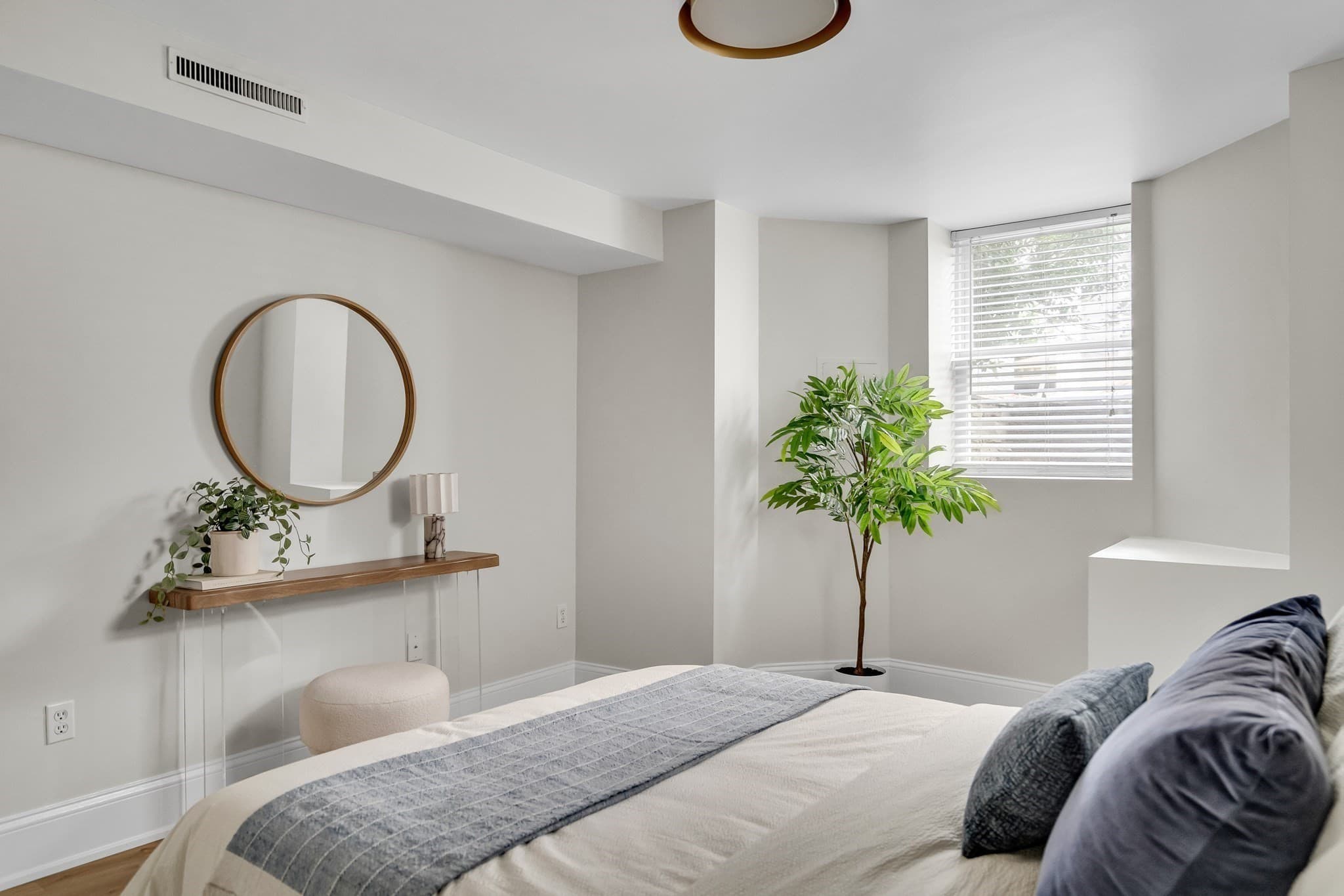 Condominium at 40 Prince Street # 40, Cambridge MA 02139, Cambridge, photo 17 of 26