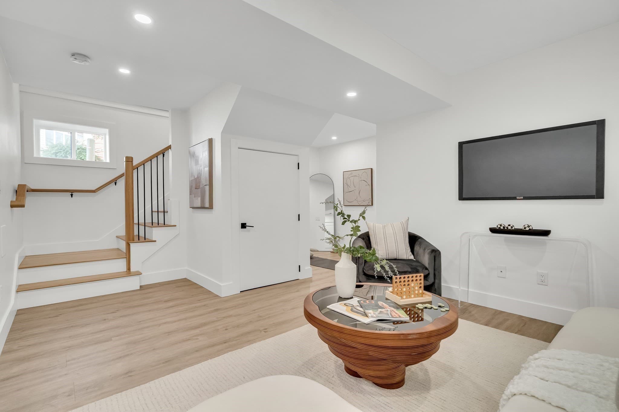 Condominium at 17 College Hill Road # 1, Somerville MA 02144, Somerville, photo 24 of 42