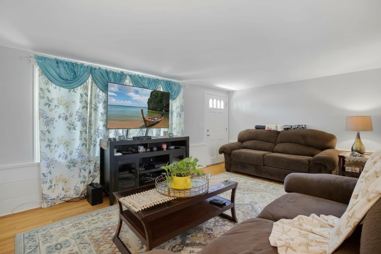Multi Family at 11 and 11A Gateway St, Yarmouth MA 02664, Yarmouth, photo 11 of 37