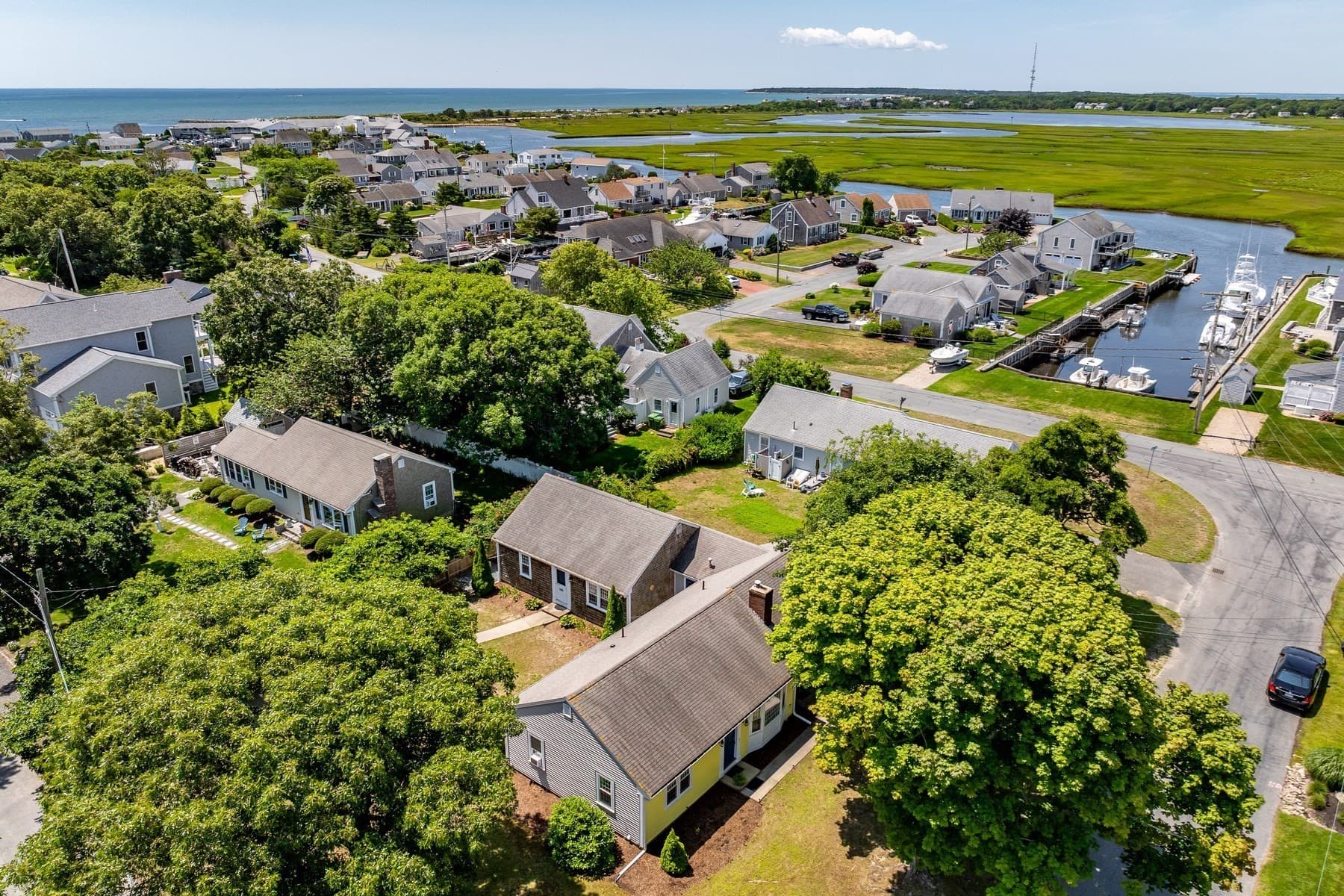 Multi Family at 11 and 11A Gateway St, Yarmouth MA 02664, Yarmouth, photo 19 of 37