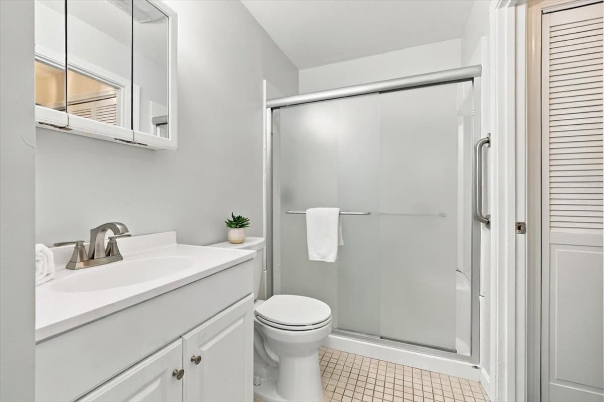 Condominium at 3601 Tuckers Lane # 3601, Hingham MA 02043, Hingham, photo 19 of 23