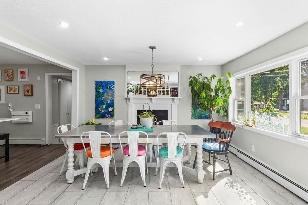 Single Family Residence at 8 Bliss Rd, Bellingham MA 02019, Bellingham, photo 5 of 42