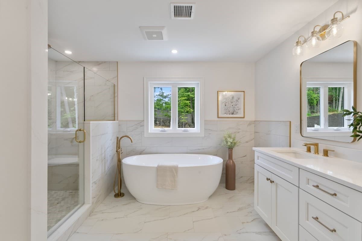 Condominium at 477 Main St. # 205, Stoneham MA 02180, Stoneham, photo 11 of 13
