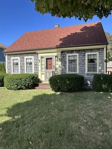 12 Stevens Street, Barnstable MA 02601