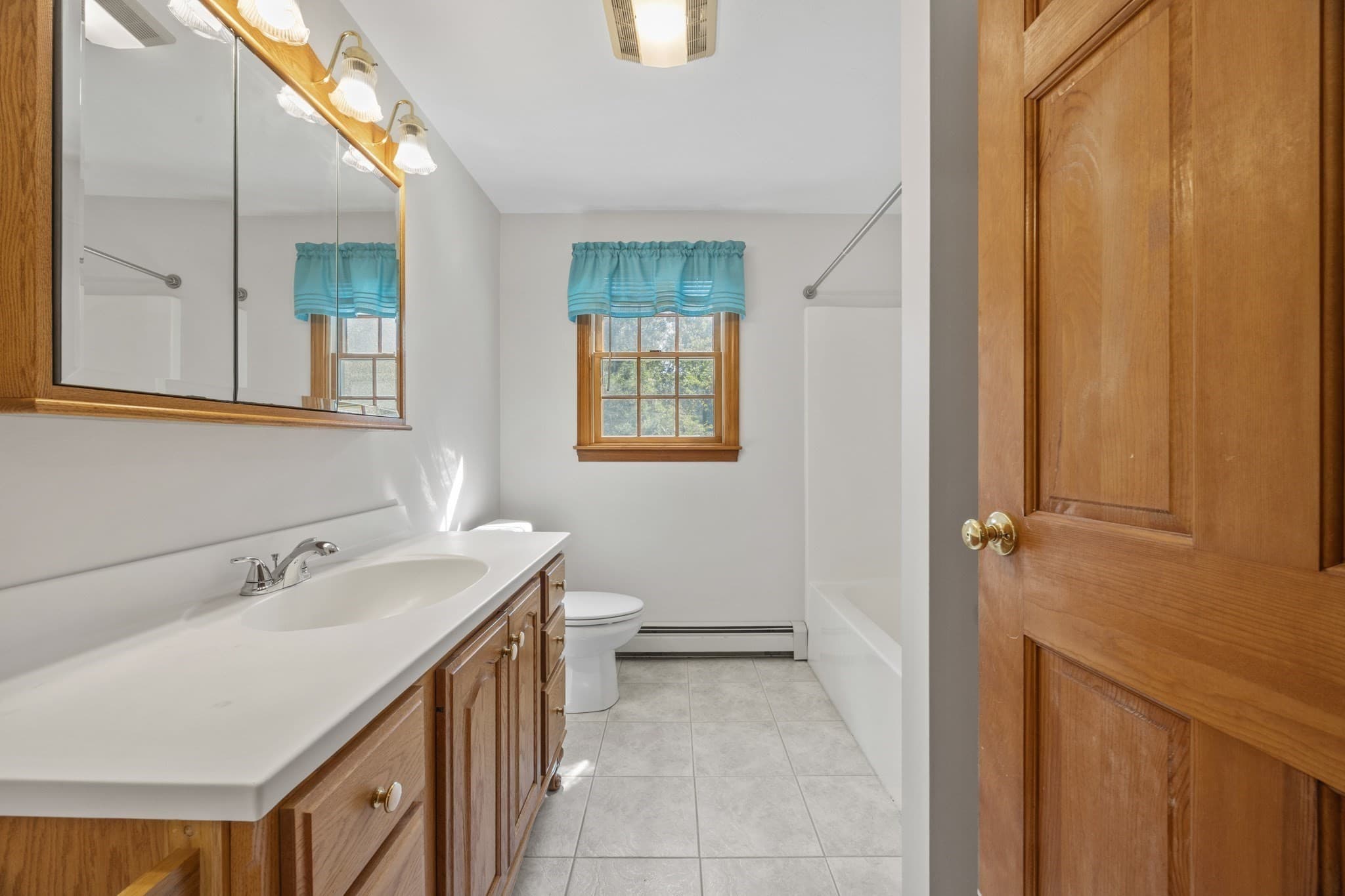 Single Family Residence at 45 Turner Dr., Bridgewater MA 02324, Bridgewater, photo 30 of 40
