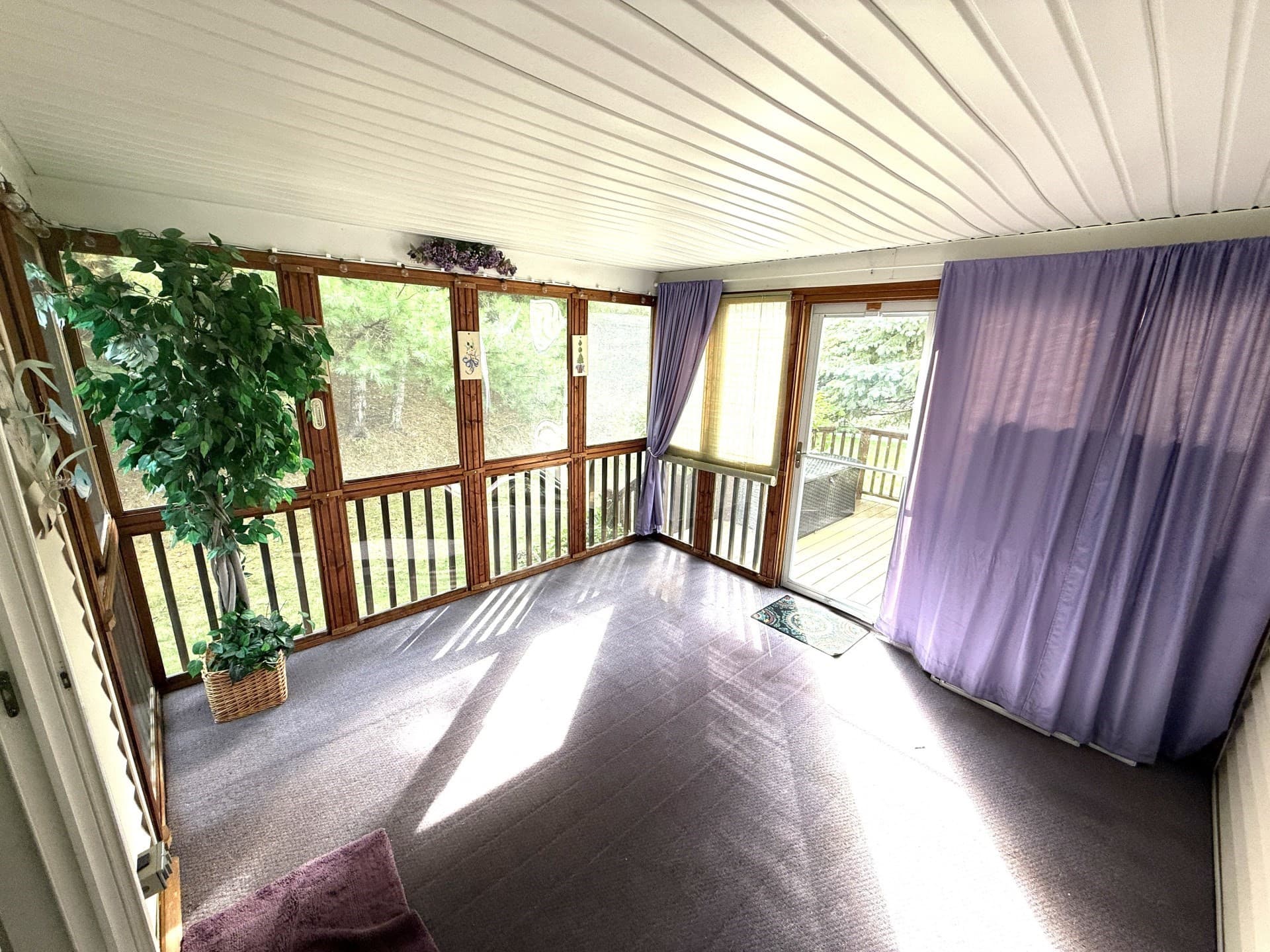 Single Family Residence at 5006 Oak Point Drive, Middleboro MA 02346, Middleboro, photo 21 of 28