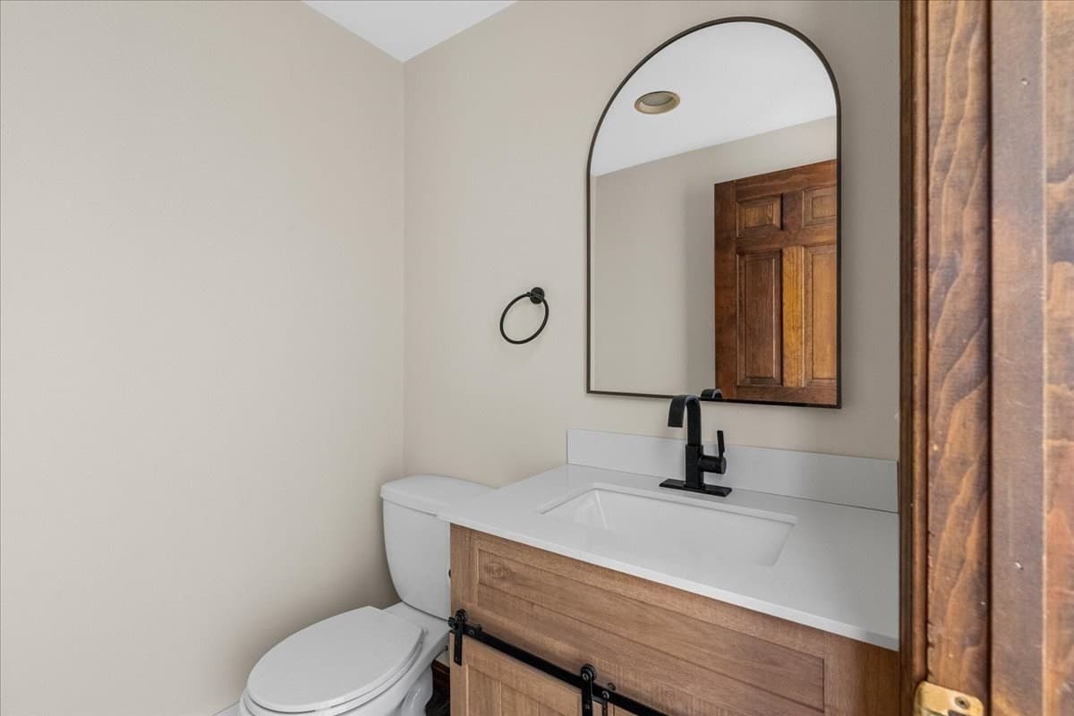 Single Family Residence at 6 Holloway Brook Rd, Lakeville MA 02347, Lakeville, photo 23 of 42