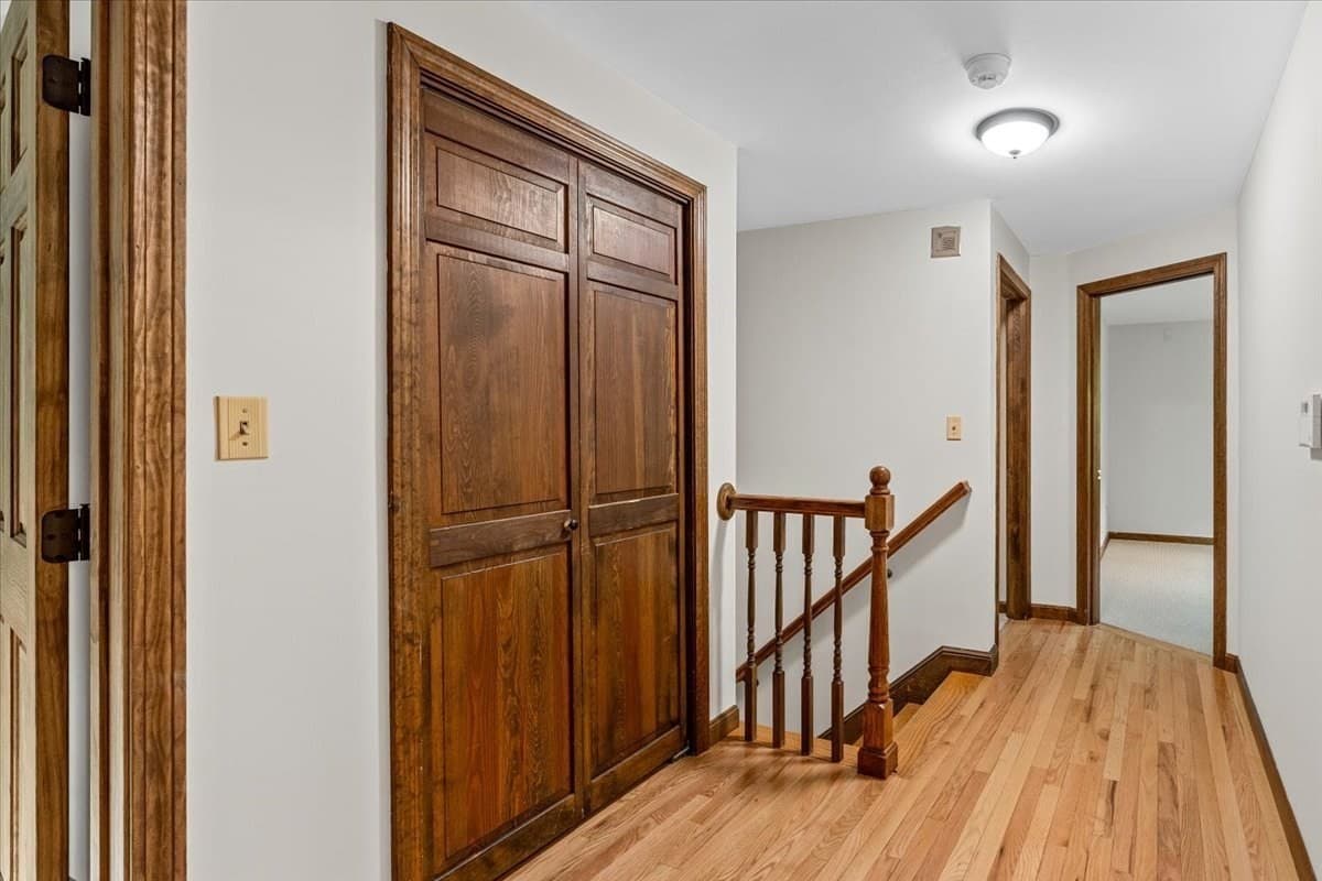 Single Family Residence at 6 Holloway Brook Rd, Lakeville MA 02347, Lakeville, photo 26 of 42
